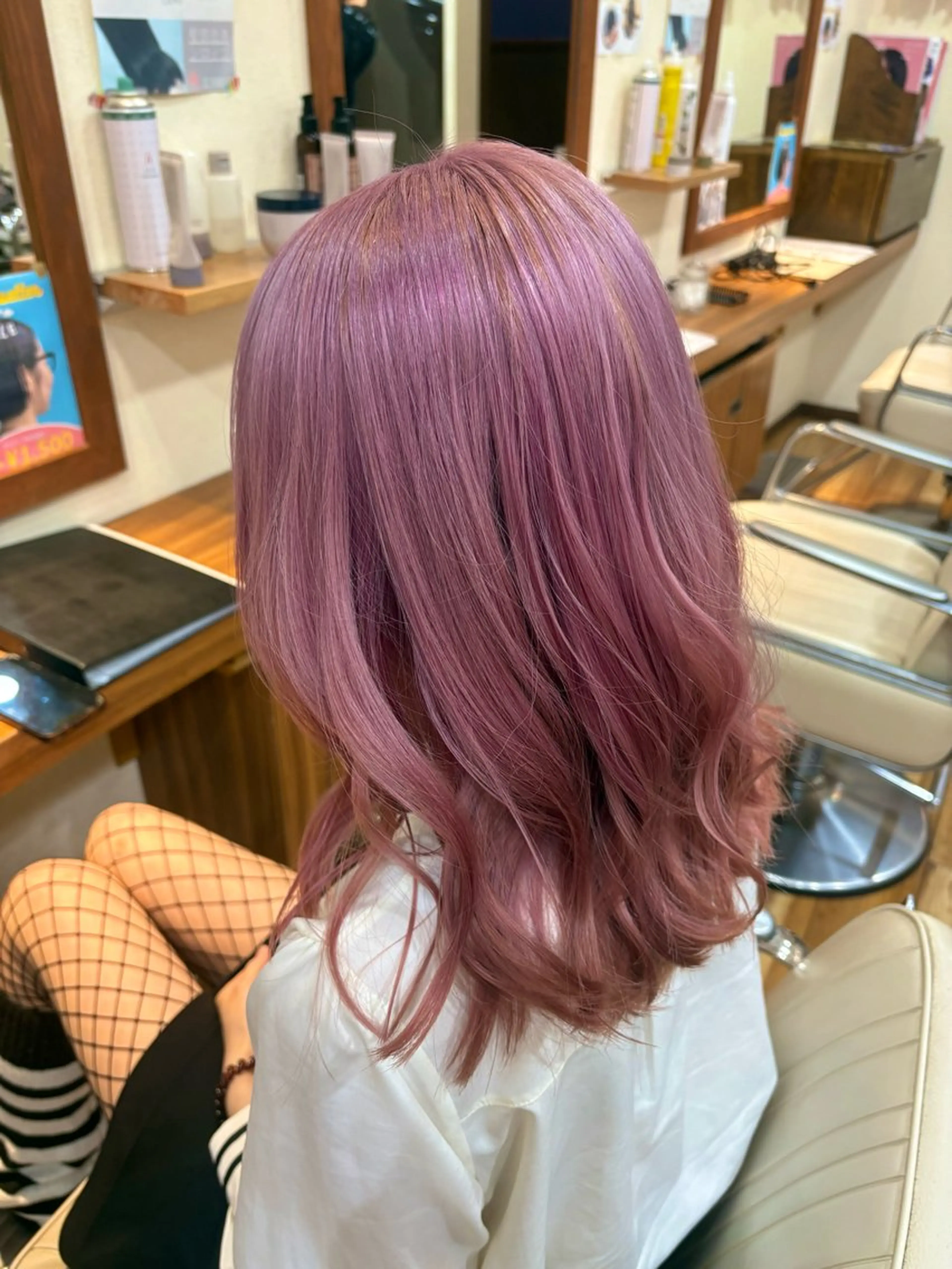 ミディアム カラー ブリーチ ダブルカラー ピンクカラー トリートメント ココカラヘアー所属・🫧ブリーチ×透明感 カラー🎀ココカラのヘアスタイル