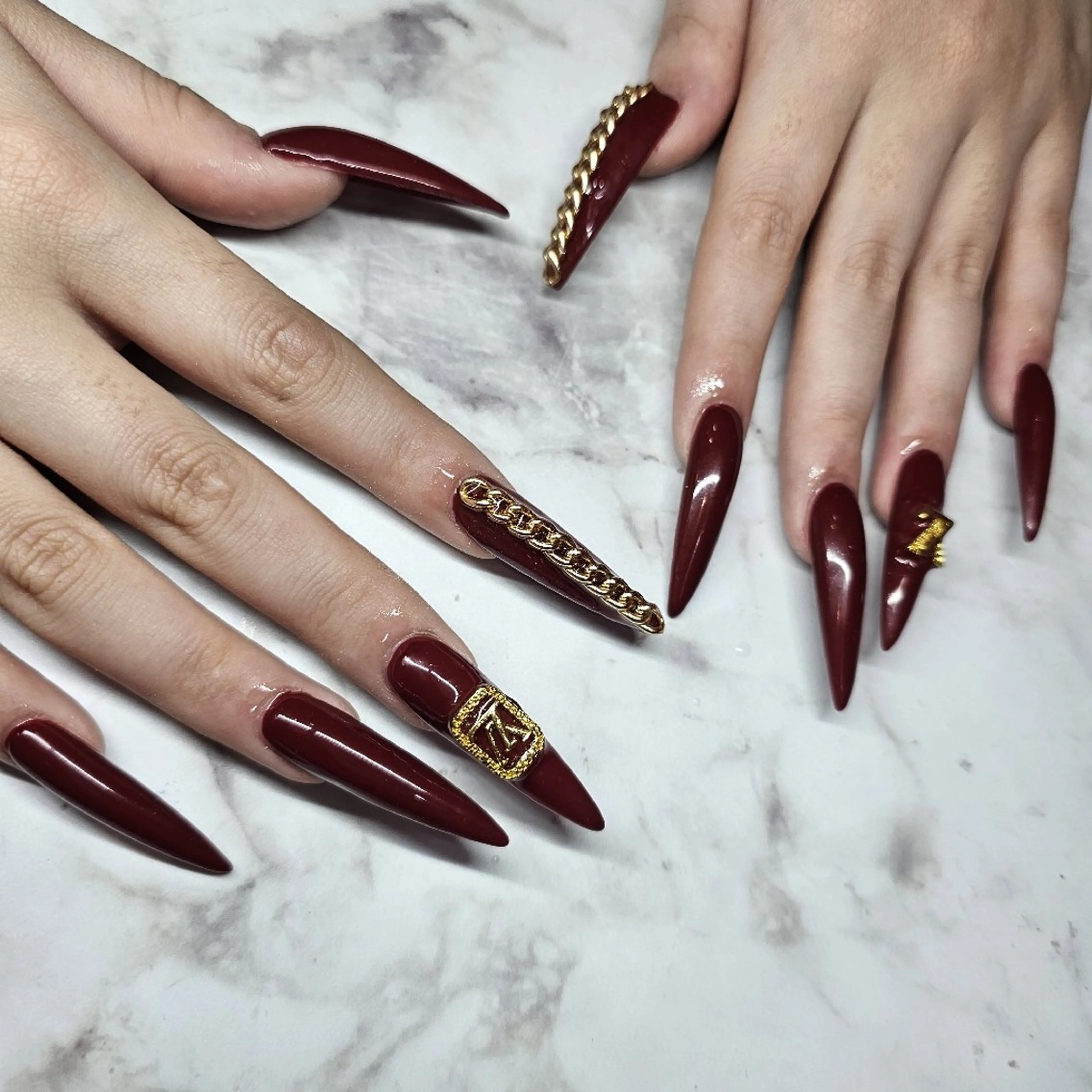 ネイル ハンドネイル My+ Yukaのネイルデザイン