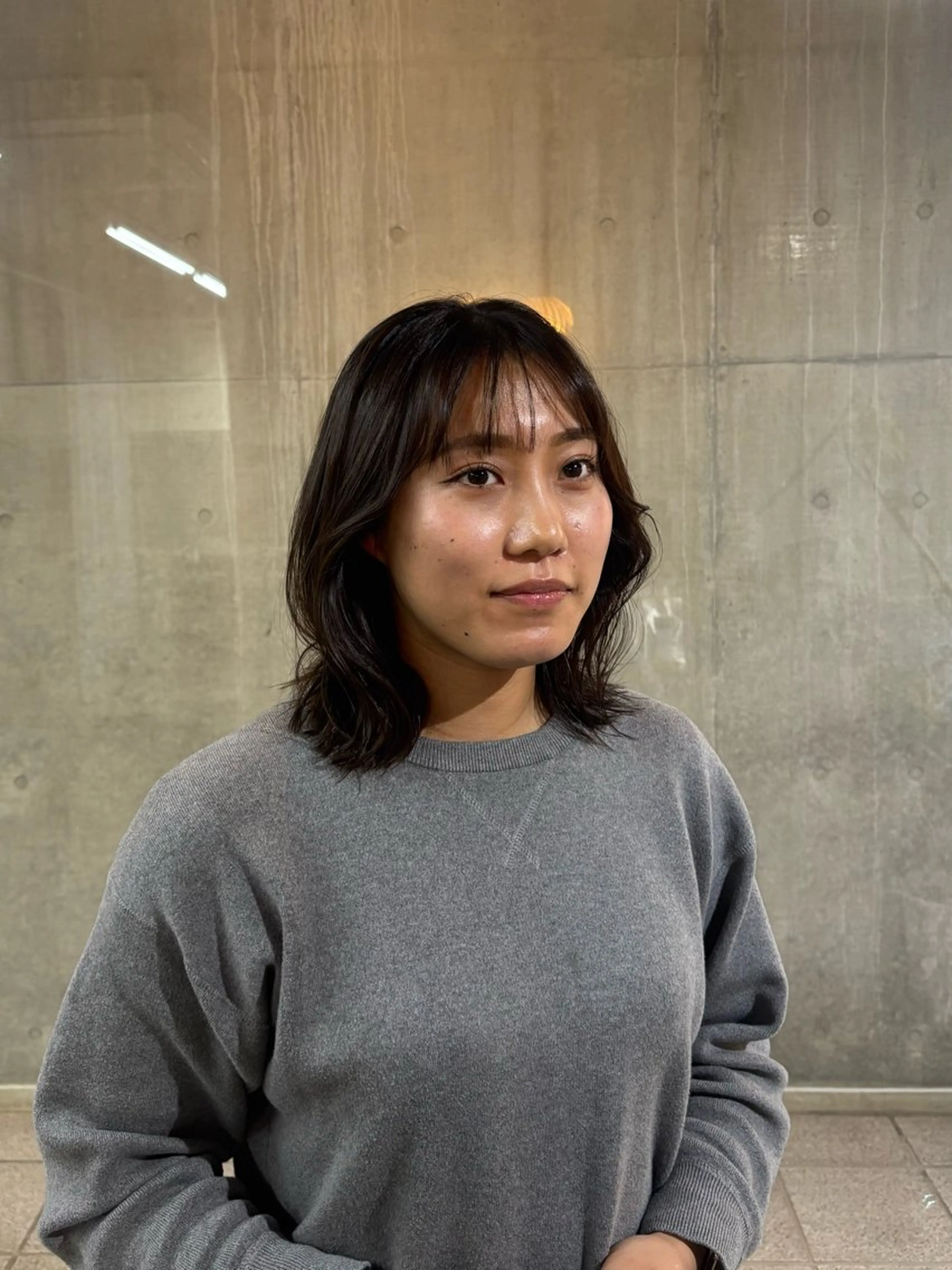 ミディアム アッシュ アッシュブラウン Dice朋生/艶感/ 美髪/指名No. 1のヘアスタイル