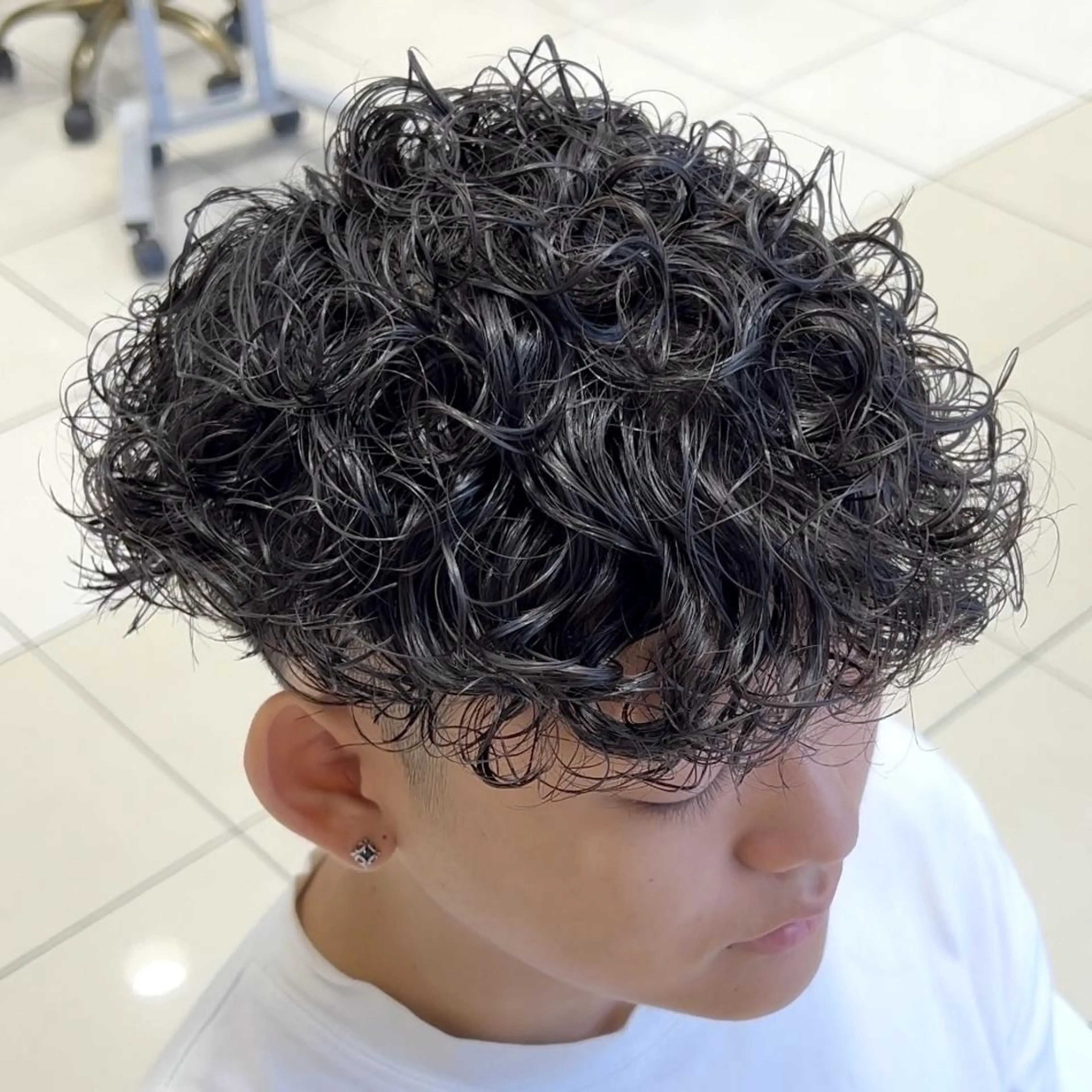 パーマ メンズ メンズパーマ プードルパーマ プードルパーマ カット パーマ メンズ特化/勝田駅/ 佐和駅/鈴木輝瑠/のヘアスタイル