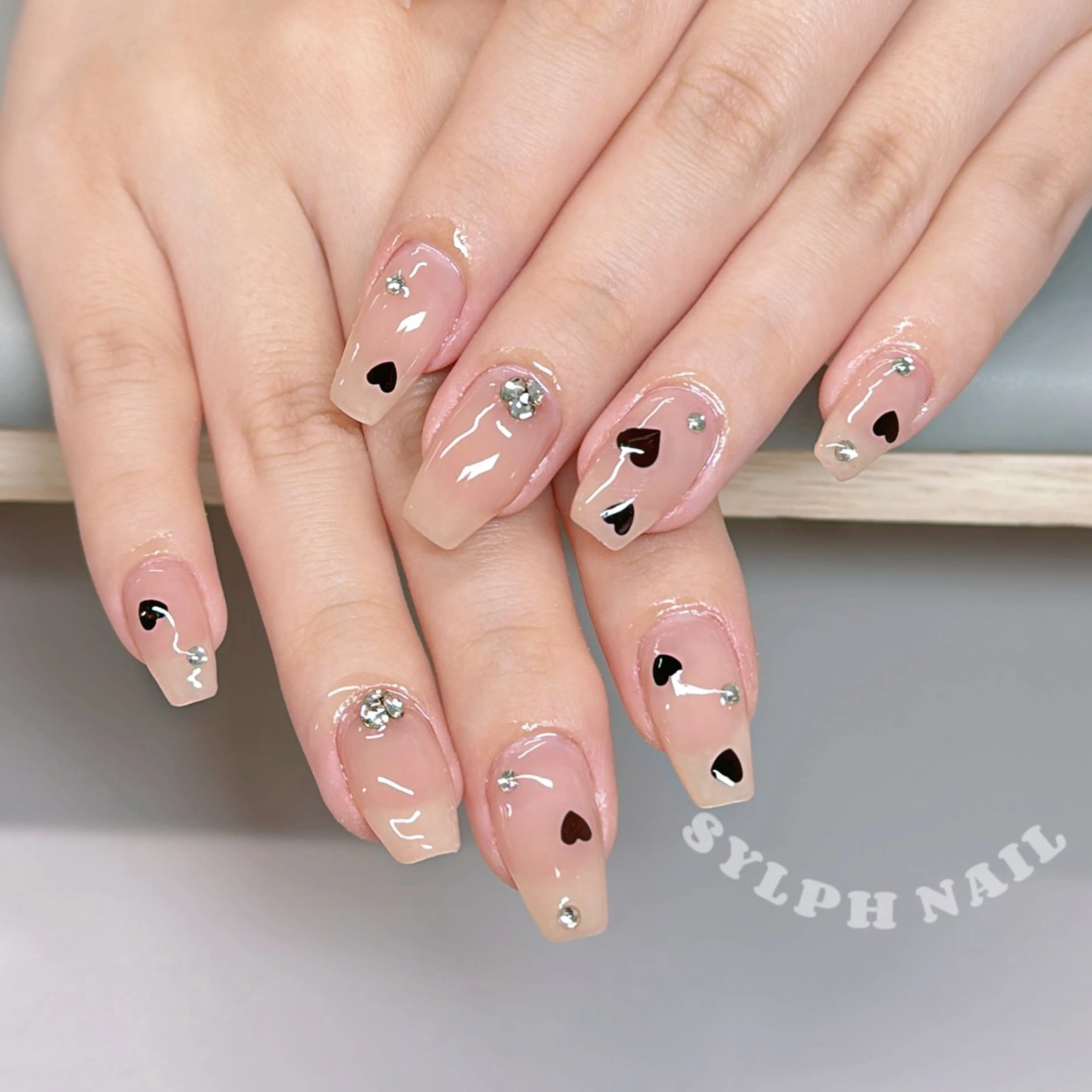 ネイル ハンドネイル ハンドケア Trend Nail シルフのネイルデザイン