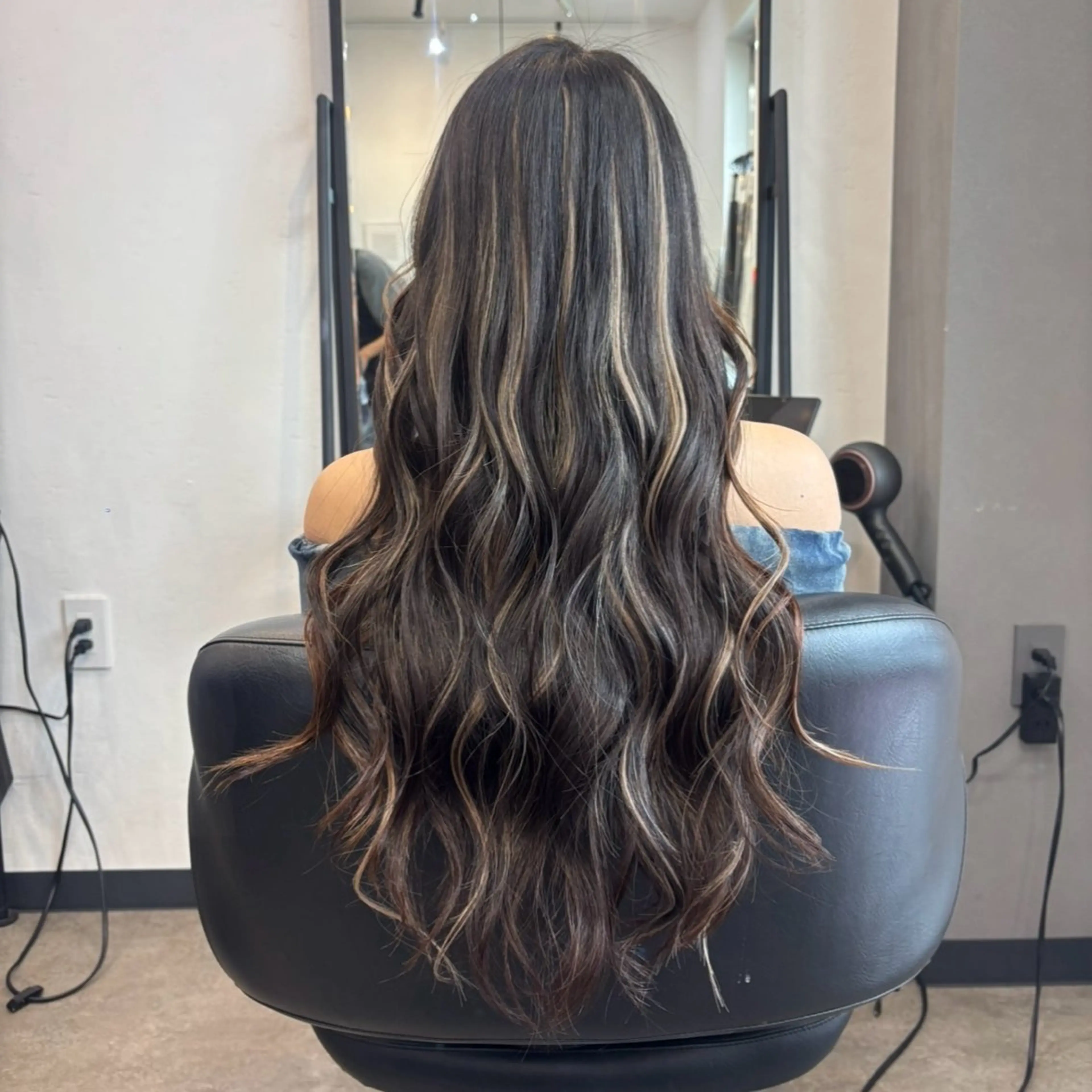 ロング カラー エクステ DEST ゆりかのヘアスタイル