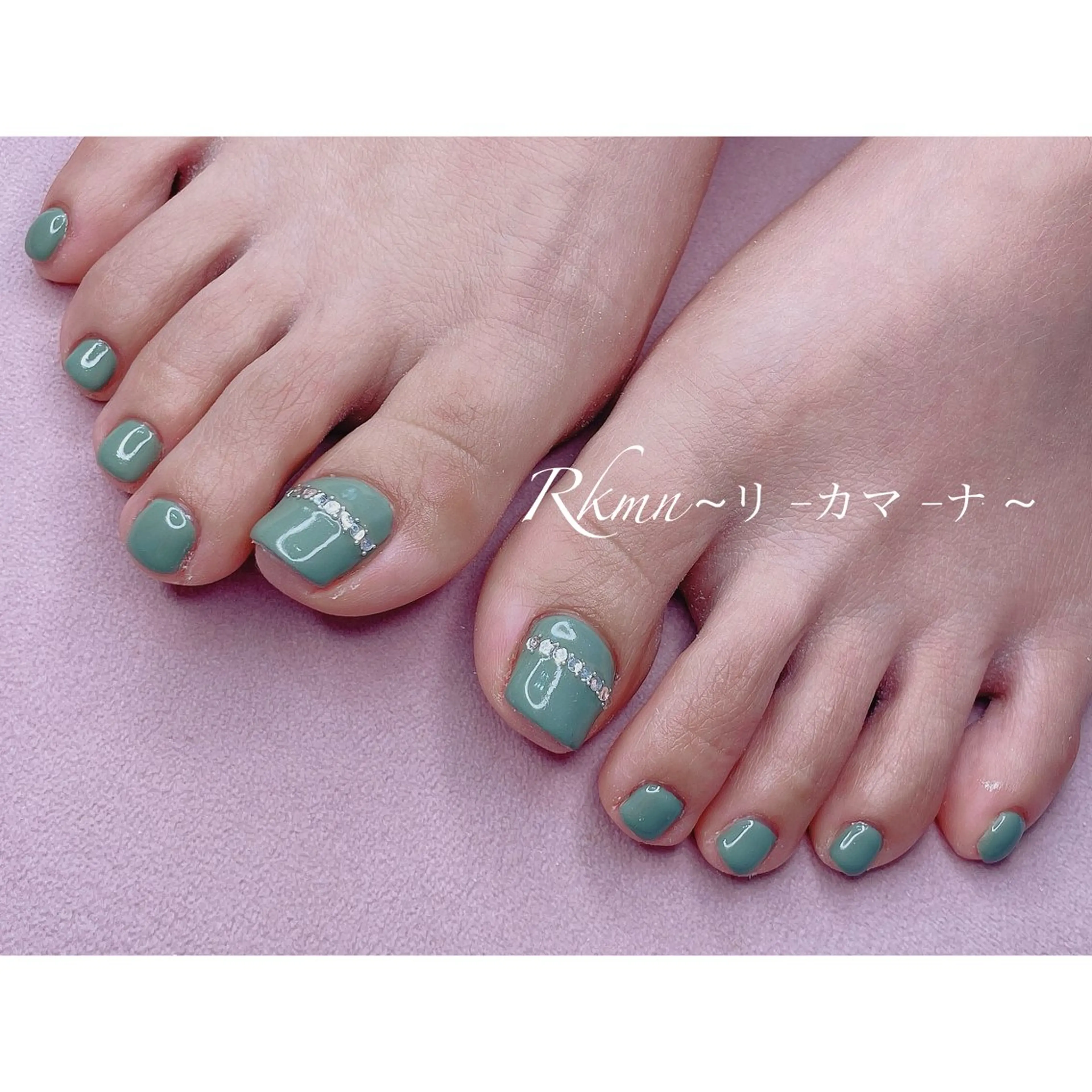 ネイル アートネイル フットネイル グリーン 春ネイル ハンドネイル フットネイル ハンドケア Rkmn ~リ-カマ-ナ~のネイルデザイン