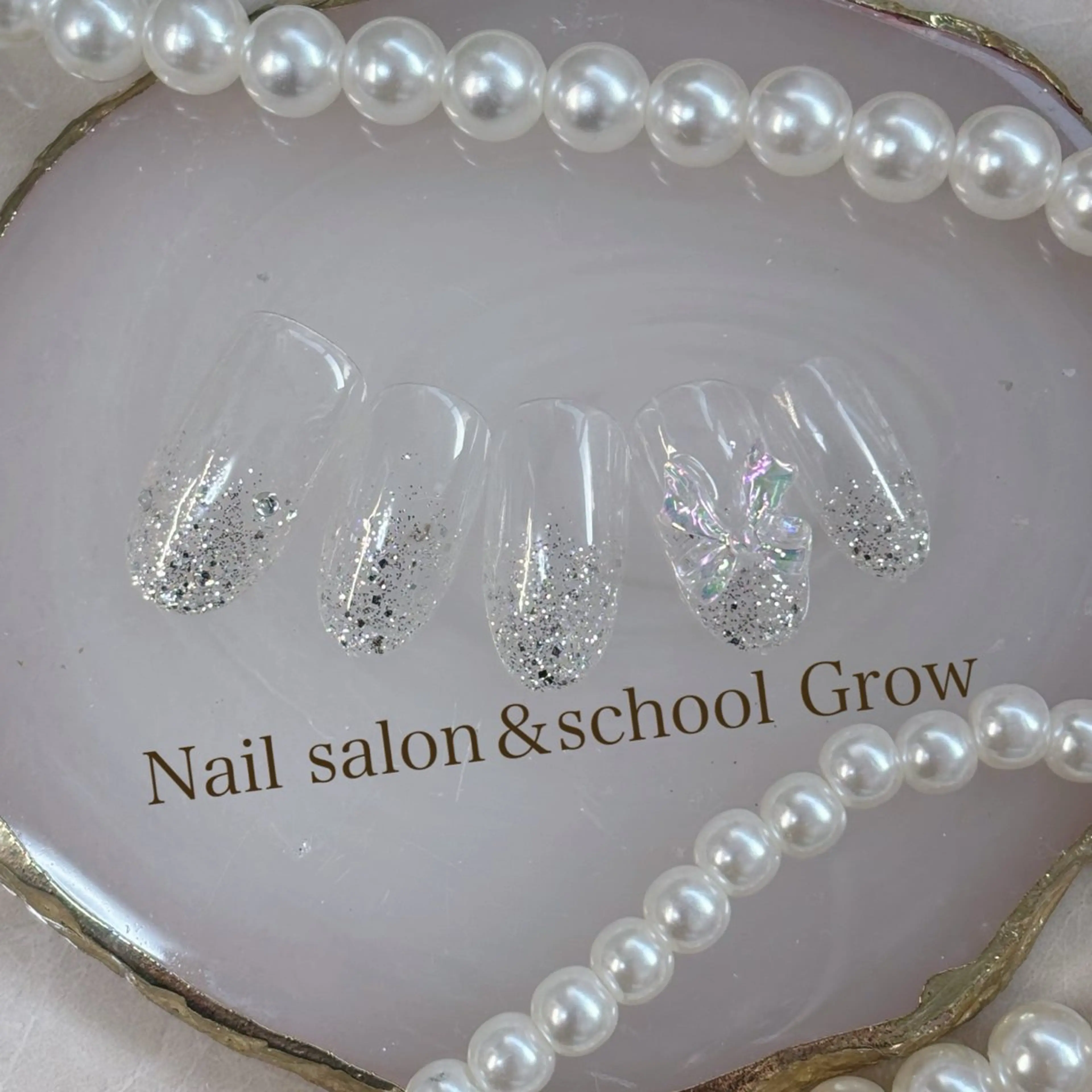 ネイル グラデーション キラキラネイル ラメ(グリッター) ラメグラデーション ワンホンネイル ハンドネイル 認定講師⭐️歴20年 サロン&スクールのネイルデザイン