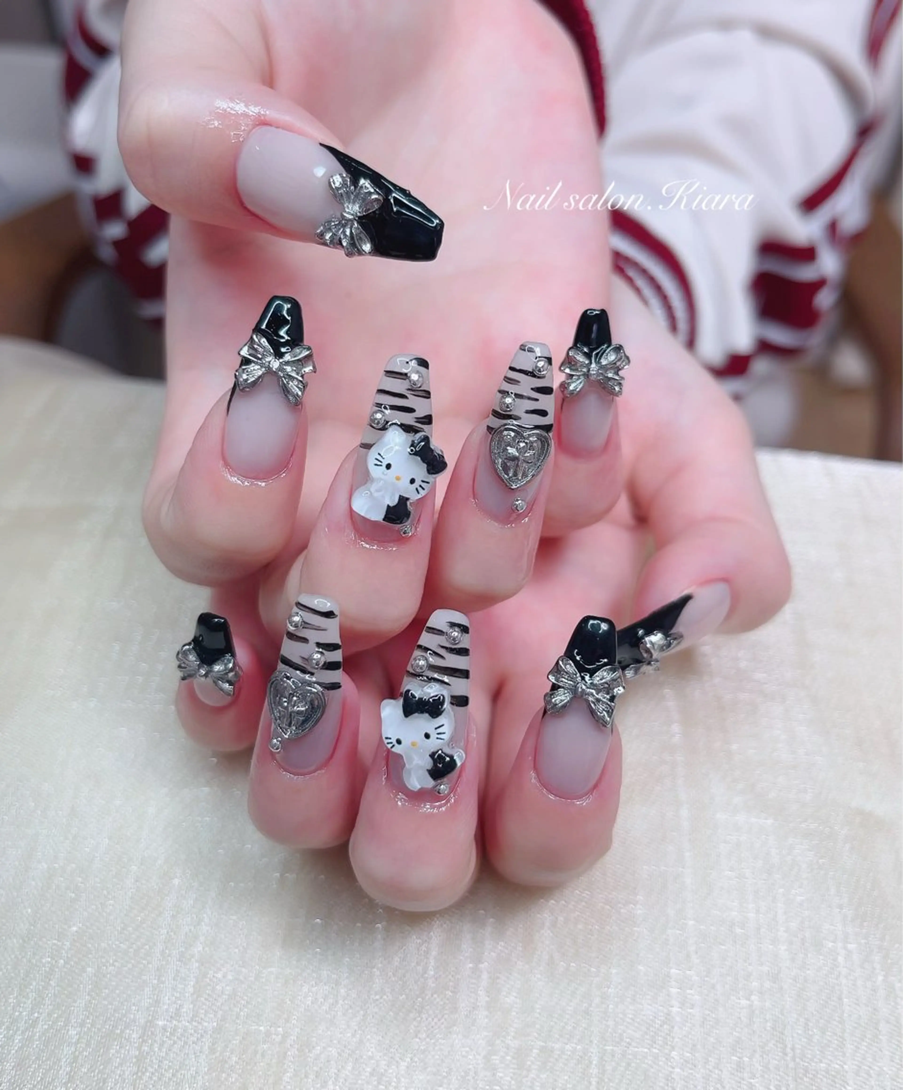 ネイル アートネイル 持ち込み 🍭Kiara Nail🍭のネイルデザイン