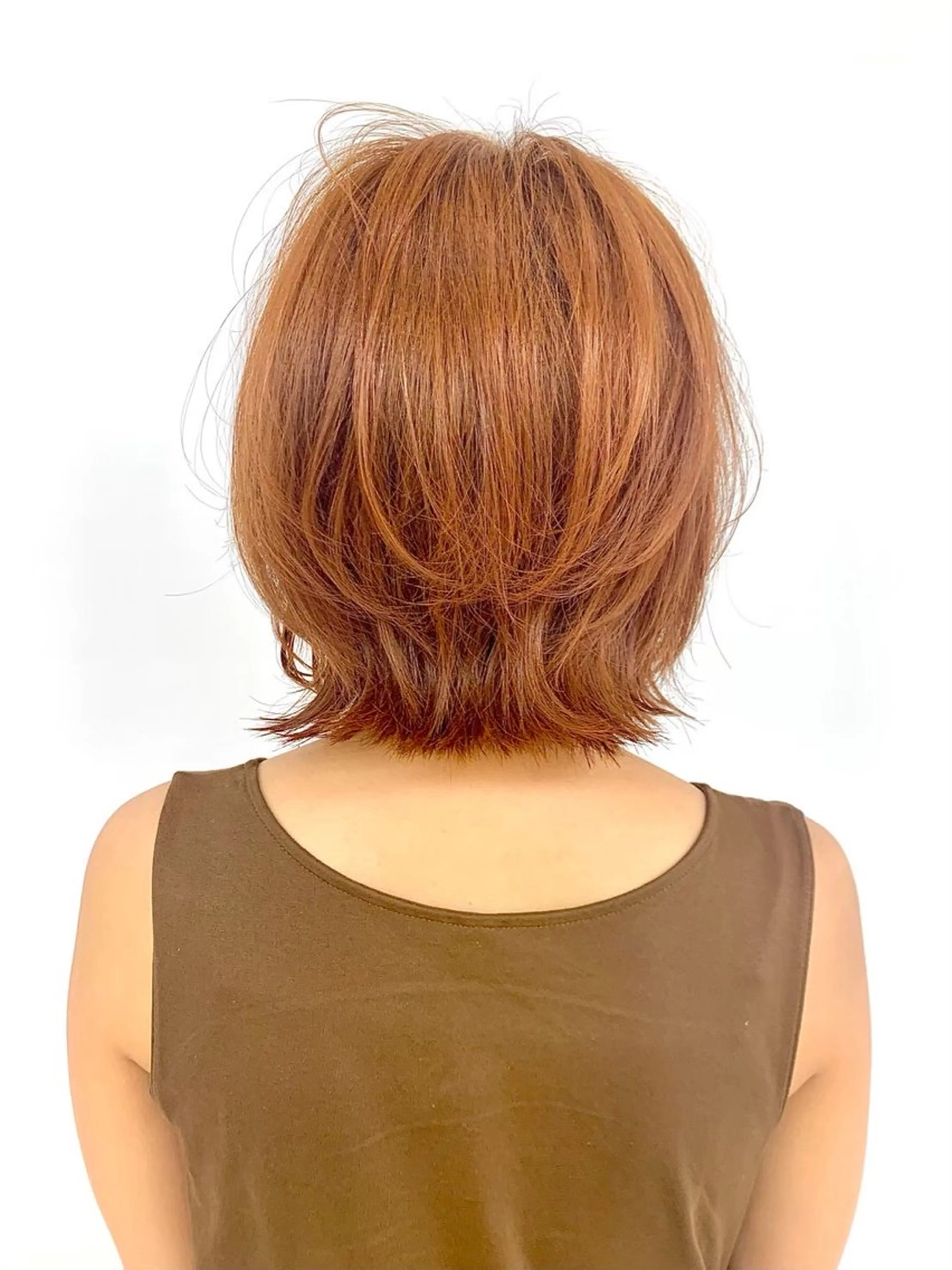 ミディアム カラー 高野 莉夕のヘアスタイル