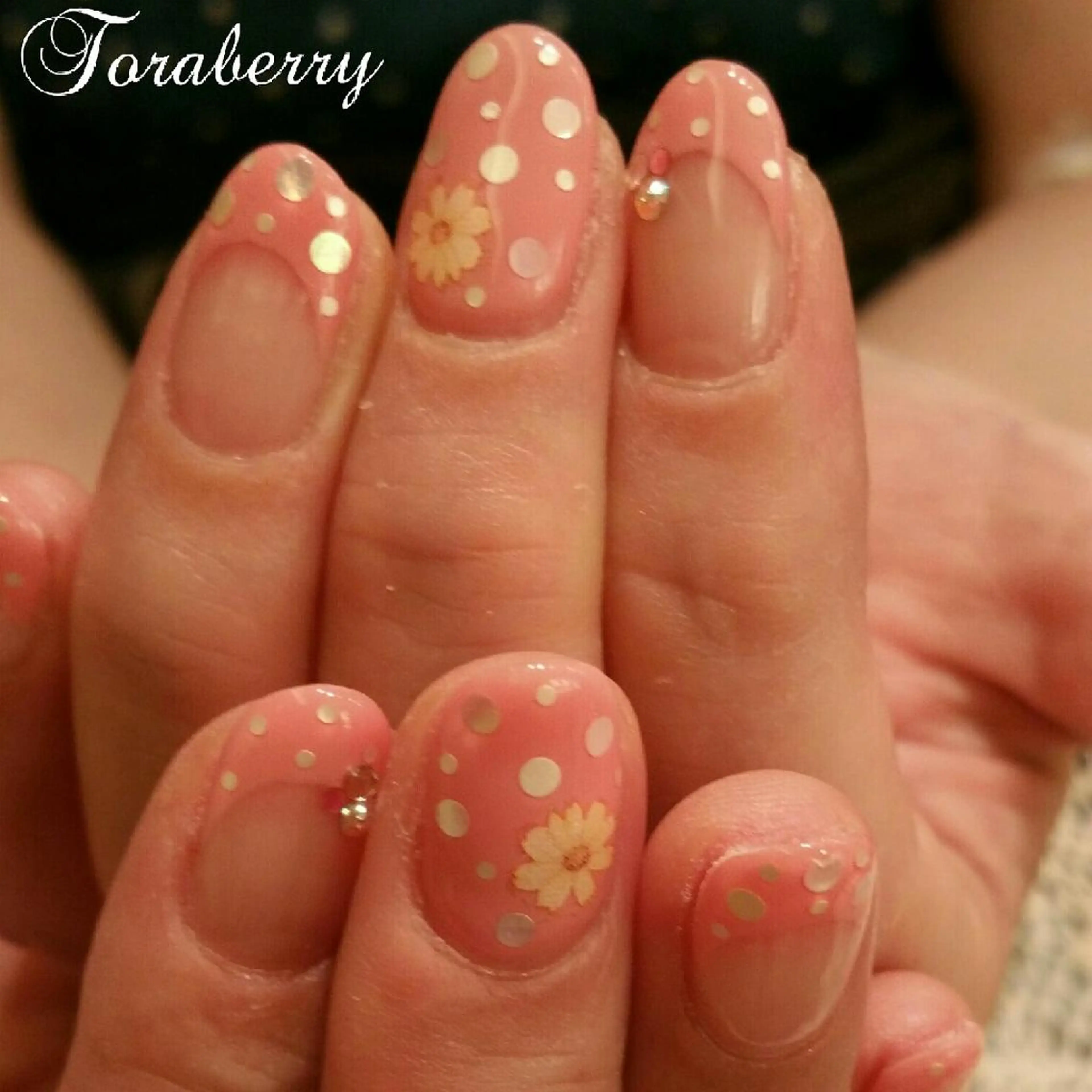 ネイル ドット ネイリスト なつみのネイルデザイン