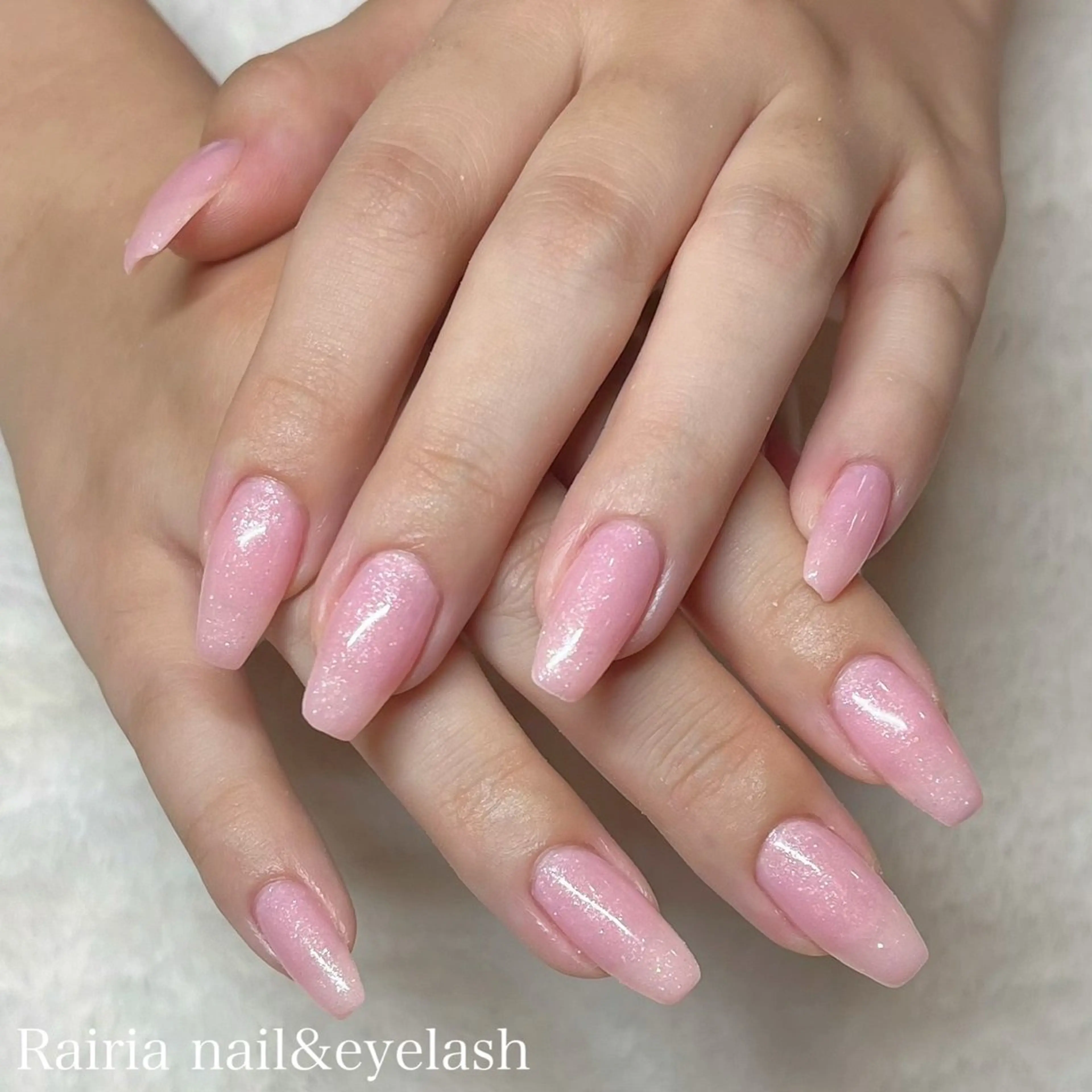 ネイル Rairia   nail所属・屋敷 理奈のネイルデザイン