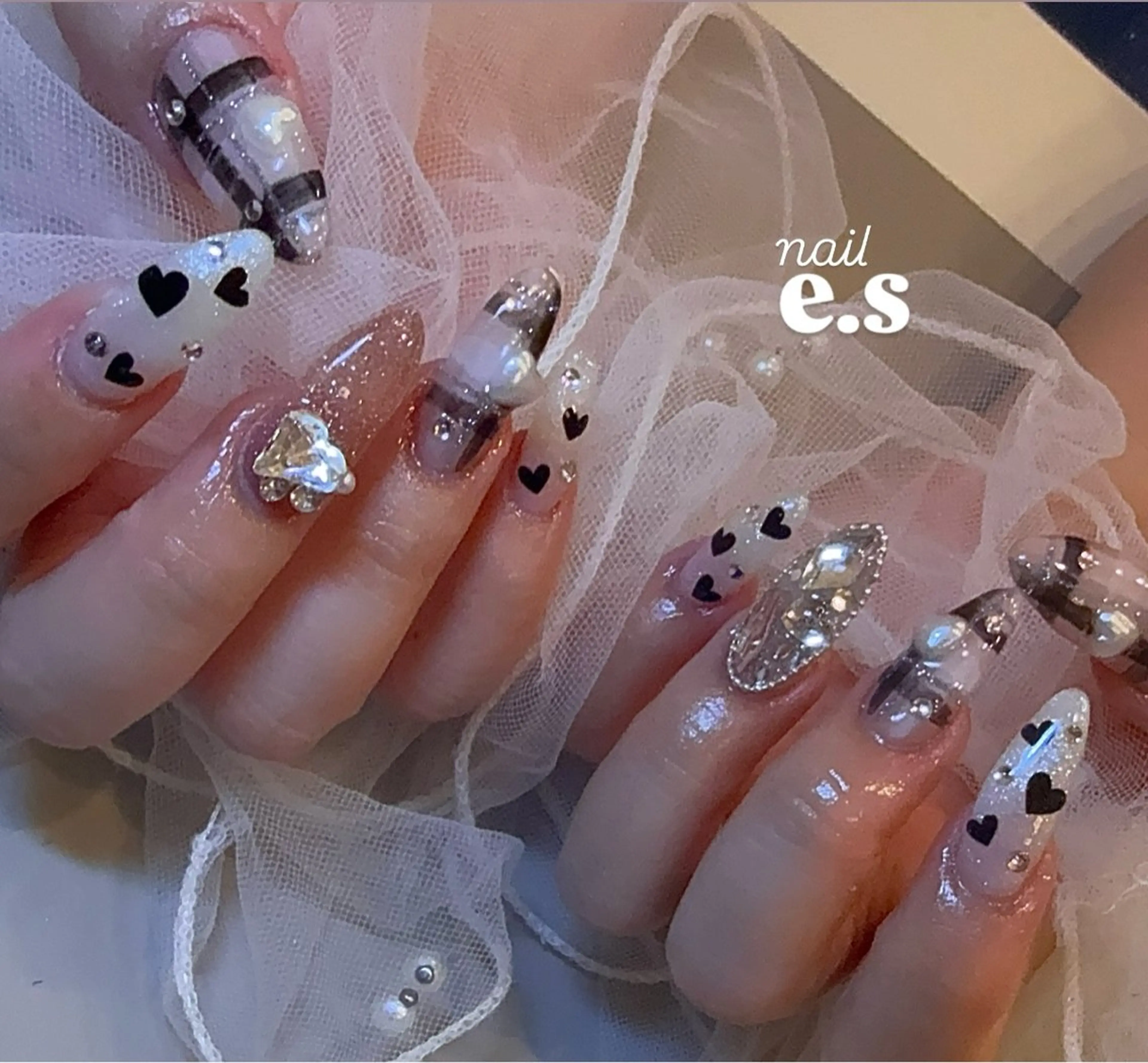 ネイル ハンドネイル nail e.sのネイルデザイン