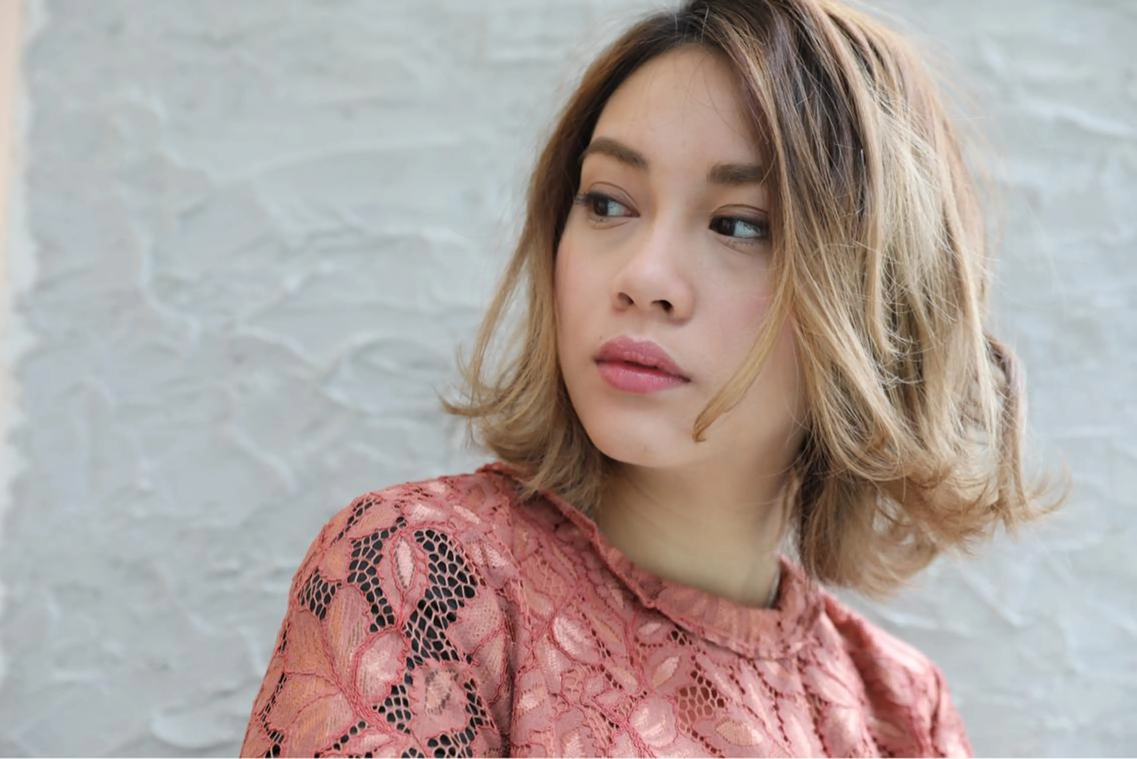 ミディアム ハイライト 髪質改善 小顔カット Endearing 銀座/レイヤーカットのヘアスタイル