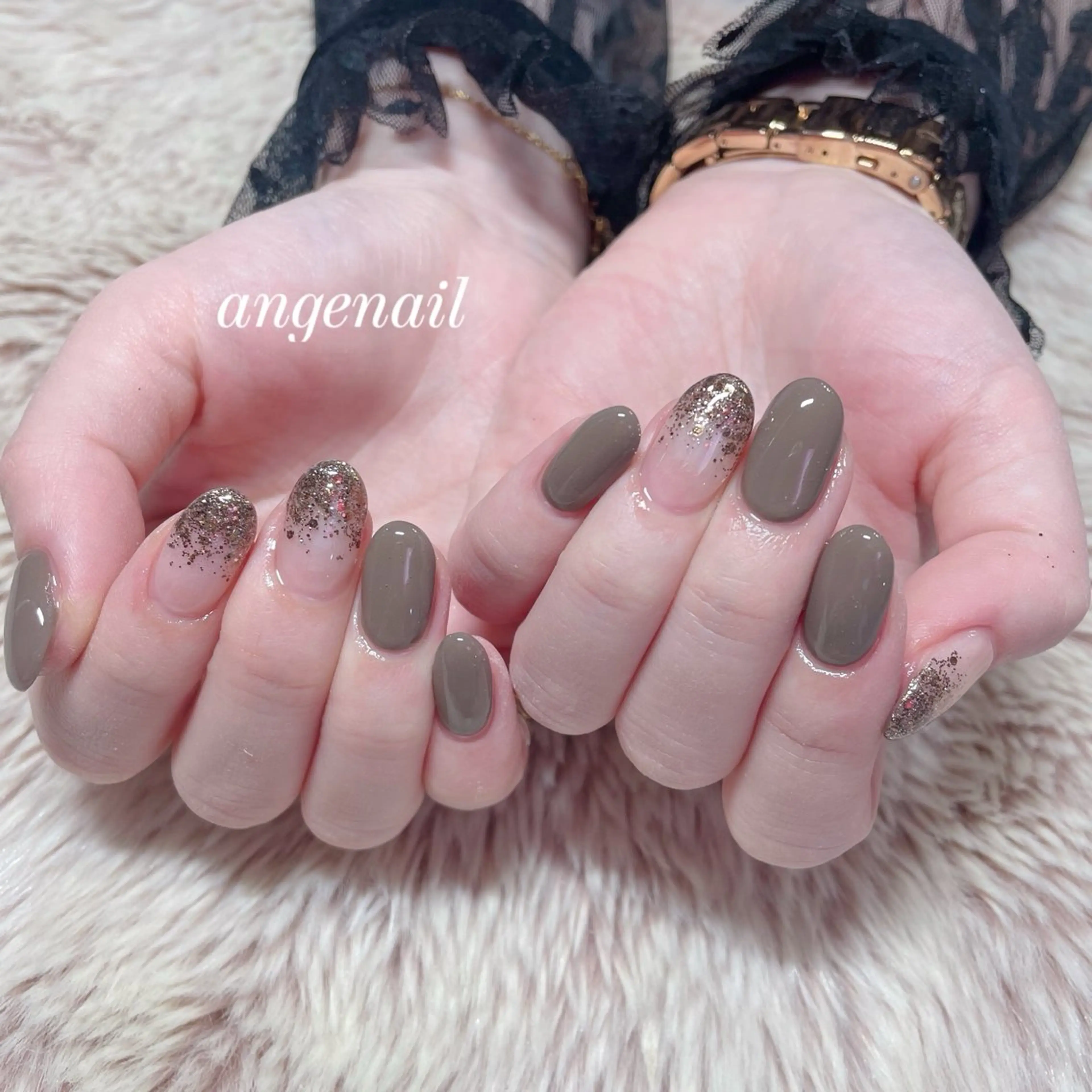 ネイル ハンドネイル オーナーネイリスト MAKIのネイルデザイン