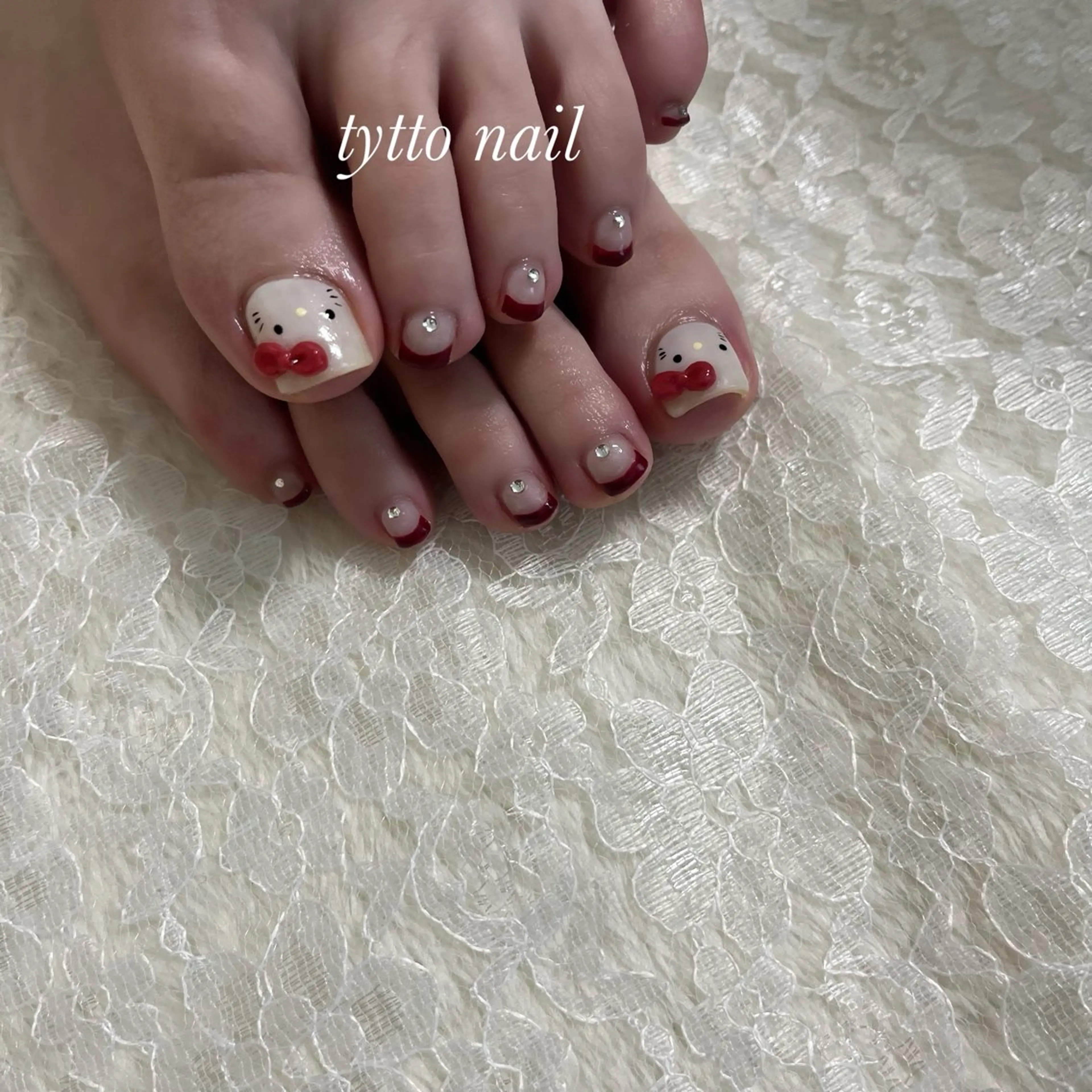 ネイル ボルドー フットネイル フレンチネイル キラキラネイル オフィスネイル フットネイル tytto nail ❤︎‪‪eri‪‪のネイルデザイン