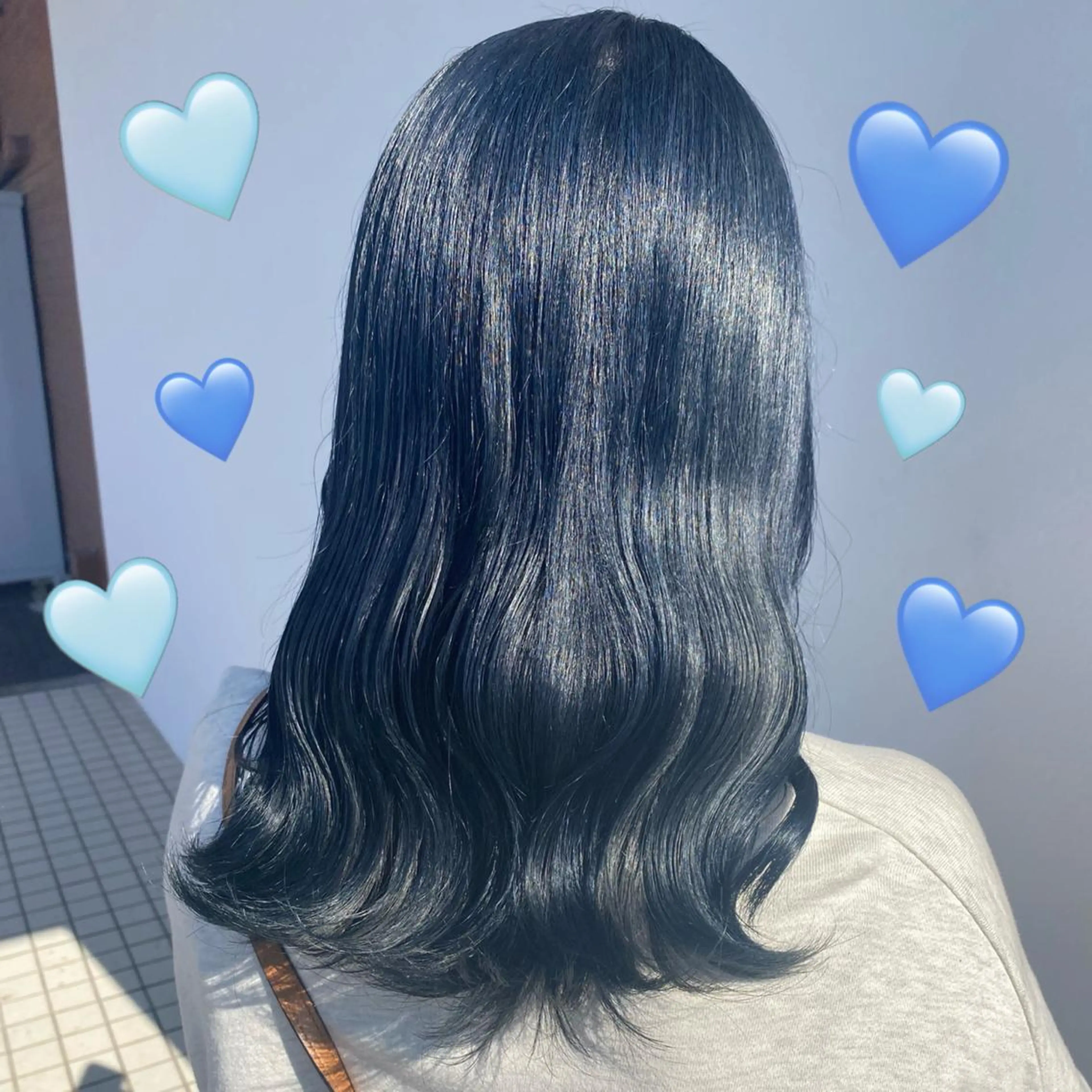 セミロング カラー バレイヤージュ ブリーチ ブルーカラー ブルージュ ケアブリーチ ヘアカラー 韓国ヘア特化 💟 ララア 💟のヘアスタイル