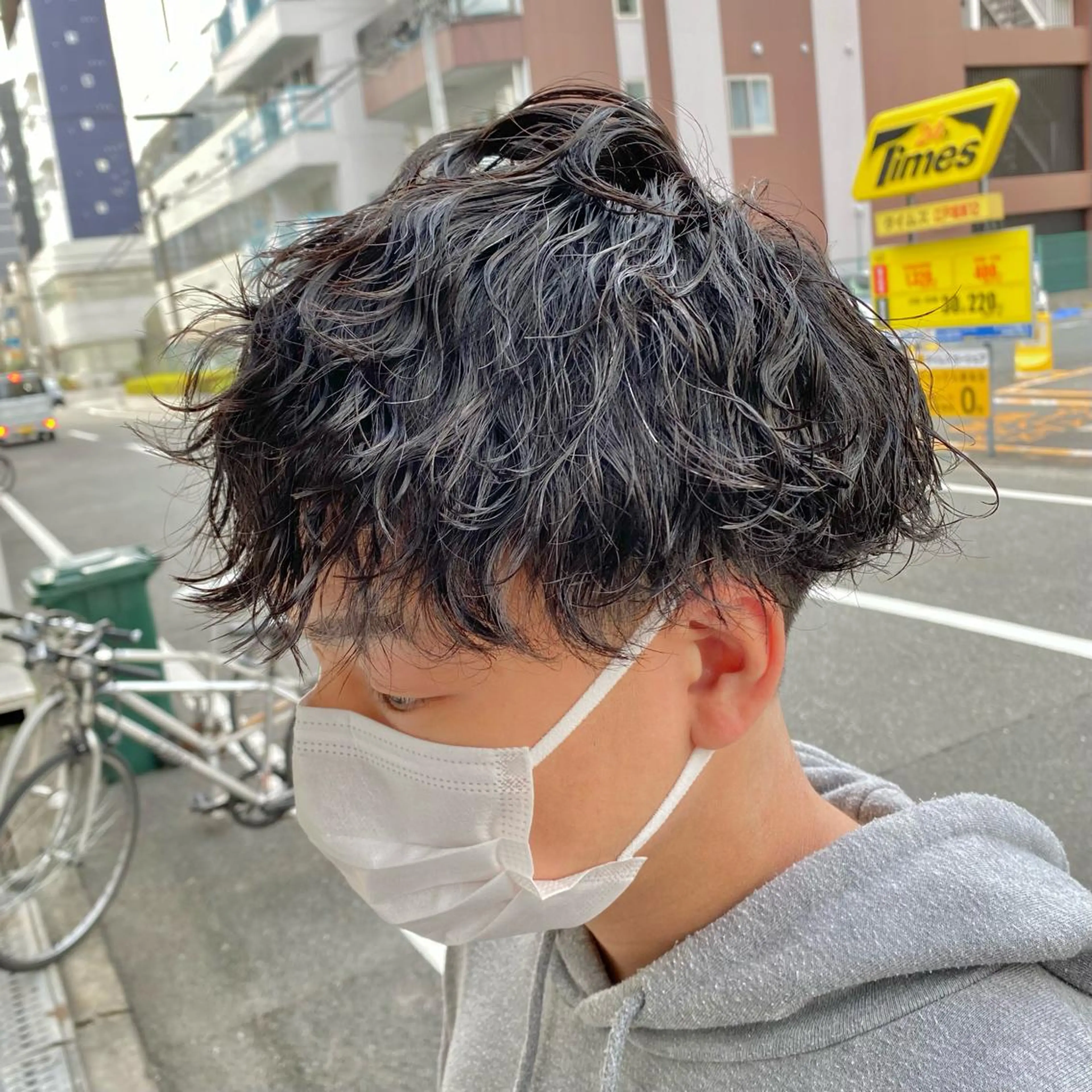 ミディアム パーマ メンズ 【メンズ特化】 ツツイリュウノスケのヘアスタイル