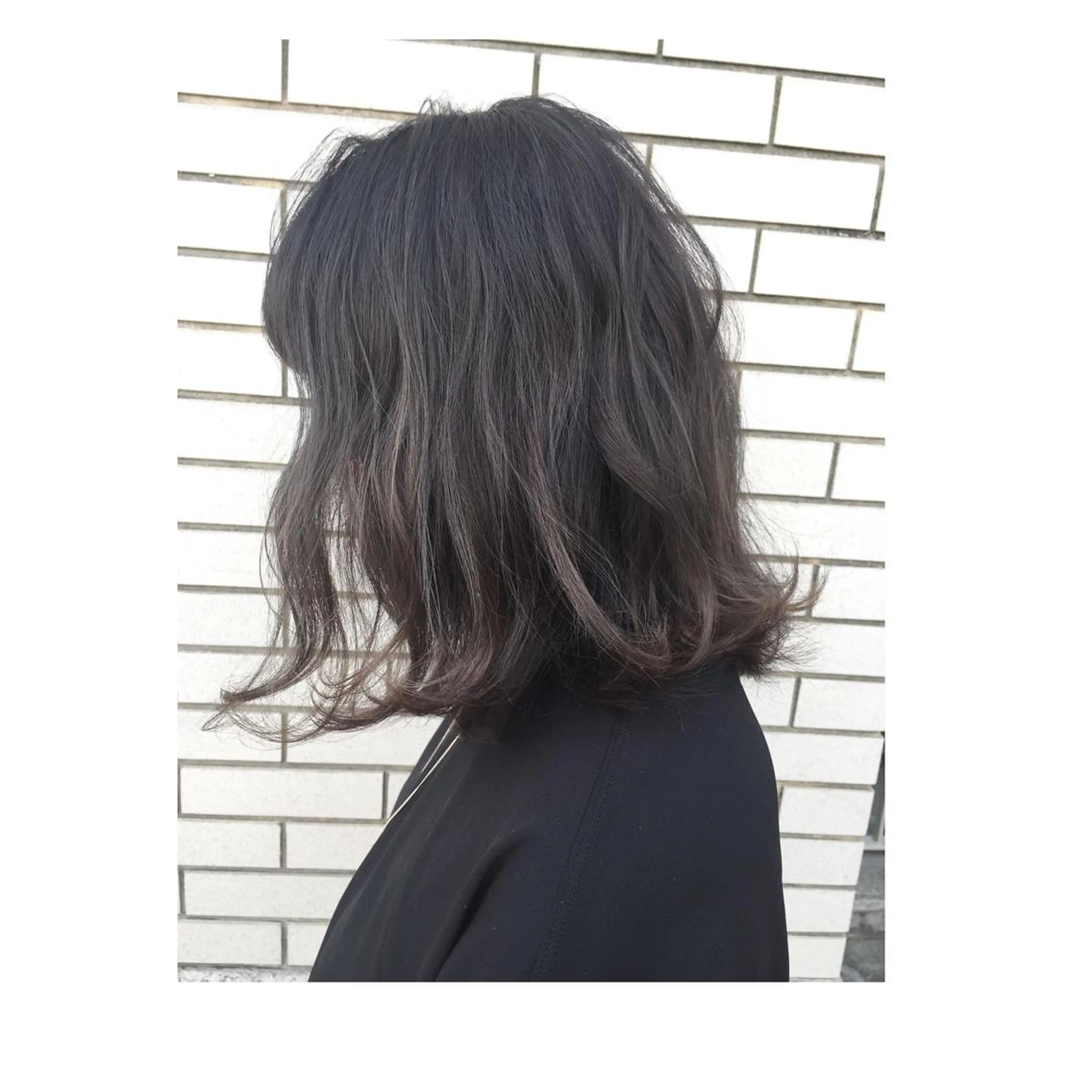 ミディアム カラー グレージュ ハイライトカラー ハイライト ✂️小顔カット✂️ 山本有紀のヘアスタイル