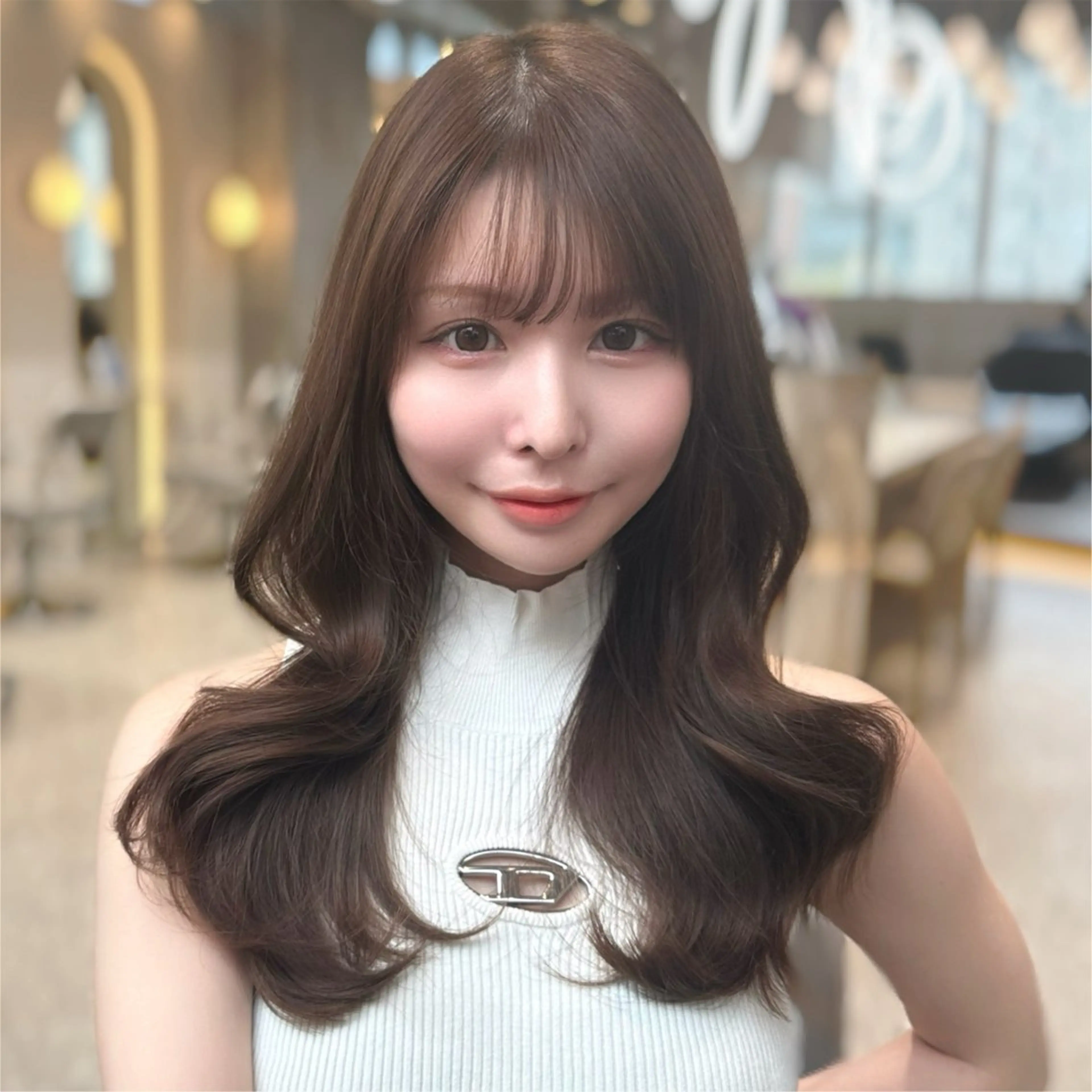 セミロング カラー 新宿/韓国風レイヤー 髪質改善/渋谷直樹のヘアスタイル