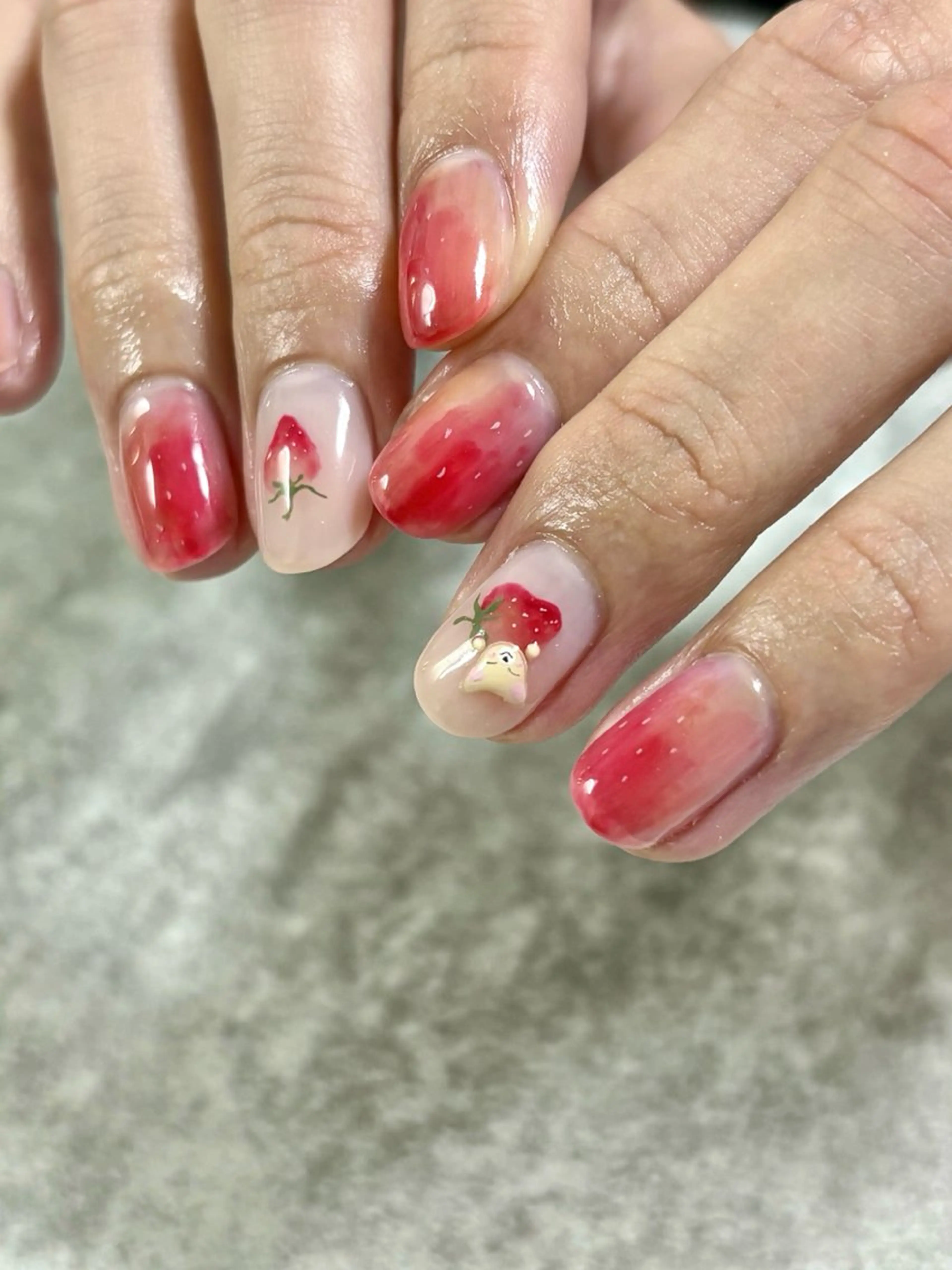 ネイル ハンドネイル FIORITURA Maikoのネイルデザイン