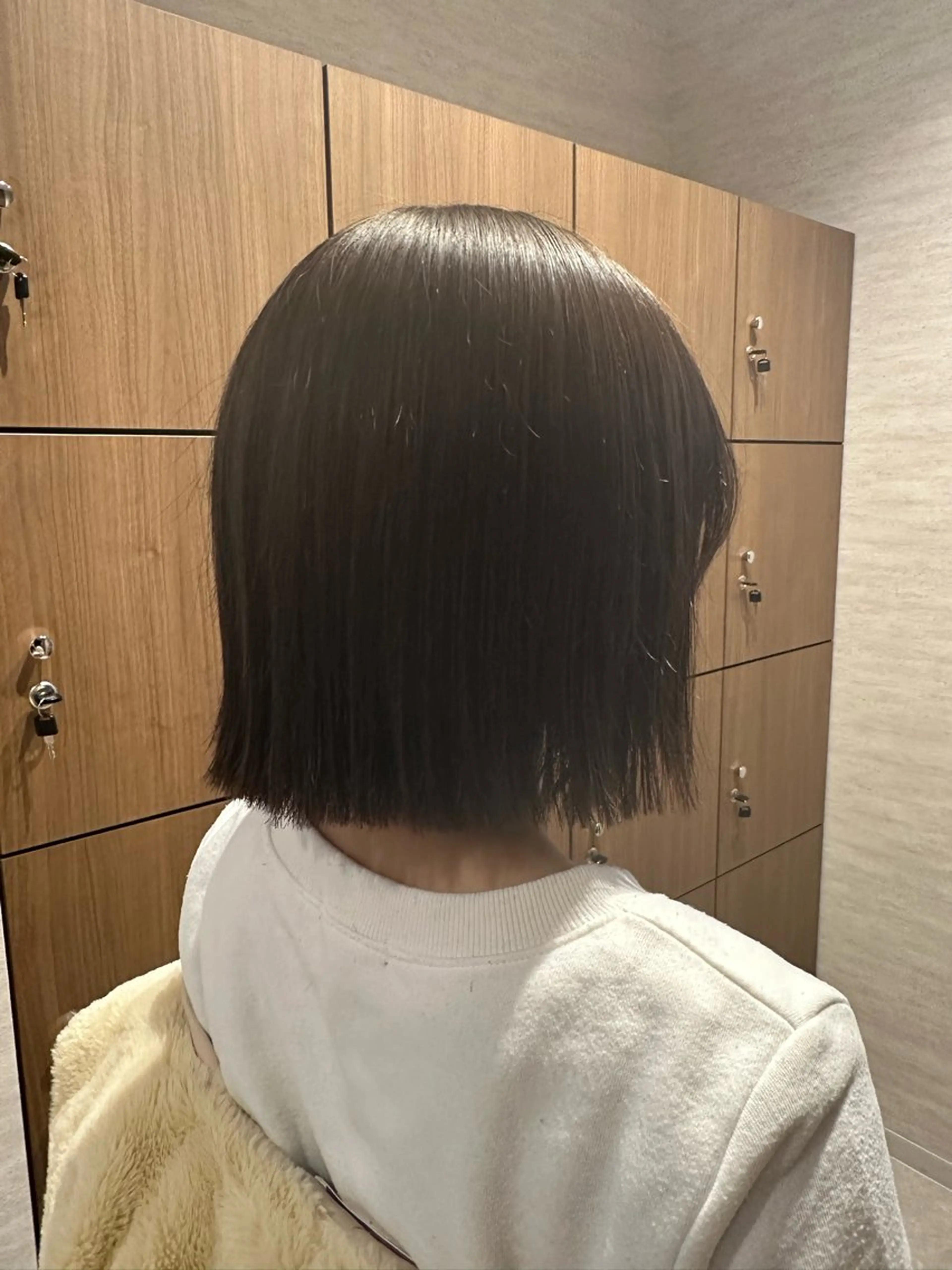 ミディアム 切りっぱなしボブ ボブ LEPIA名古屋駅前店所属・和田 侑里香のマツエク・マツパデザイン