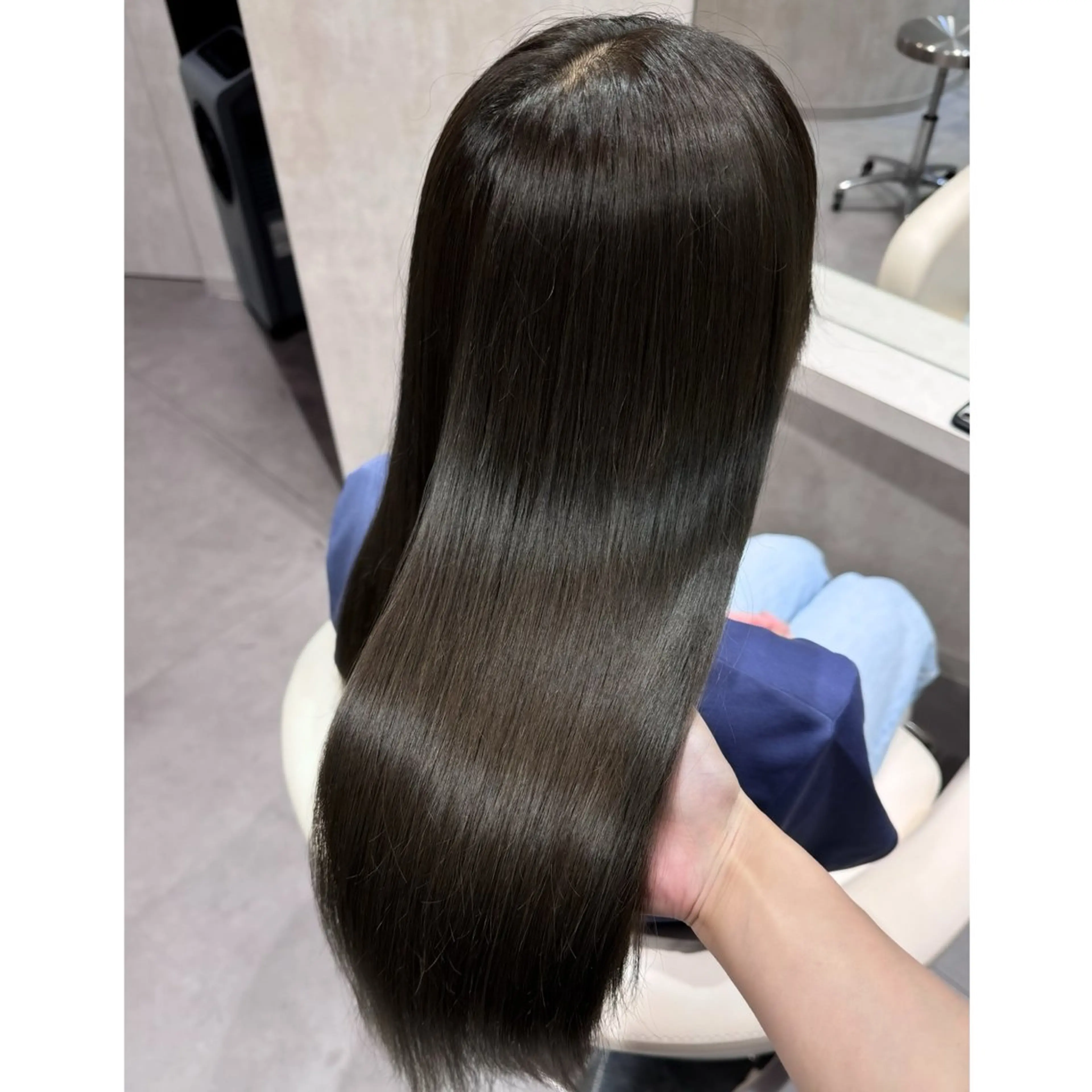 ロング カラー ブリーチ ヘアカラー LOTTA CUCCI所属・miyu /トレンド カラー×艶髪のヘアスタイル