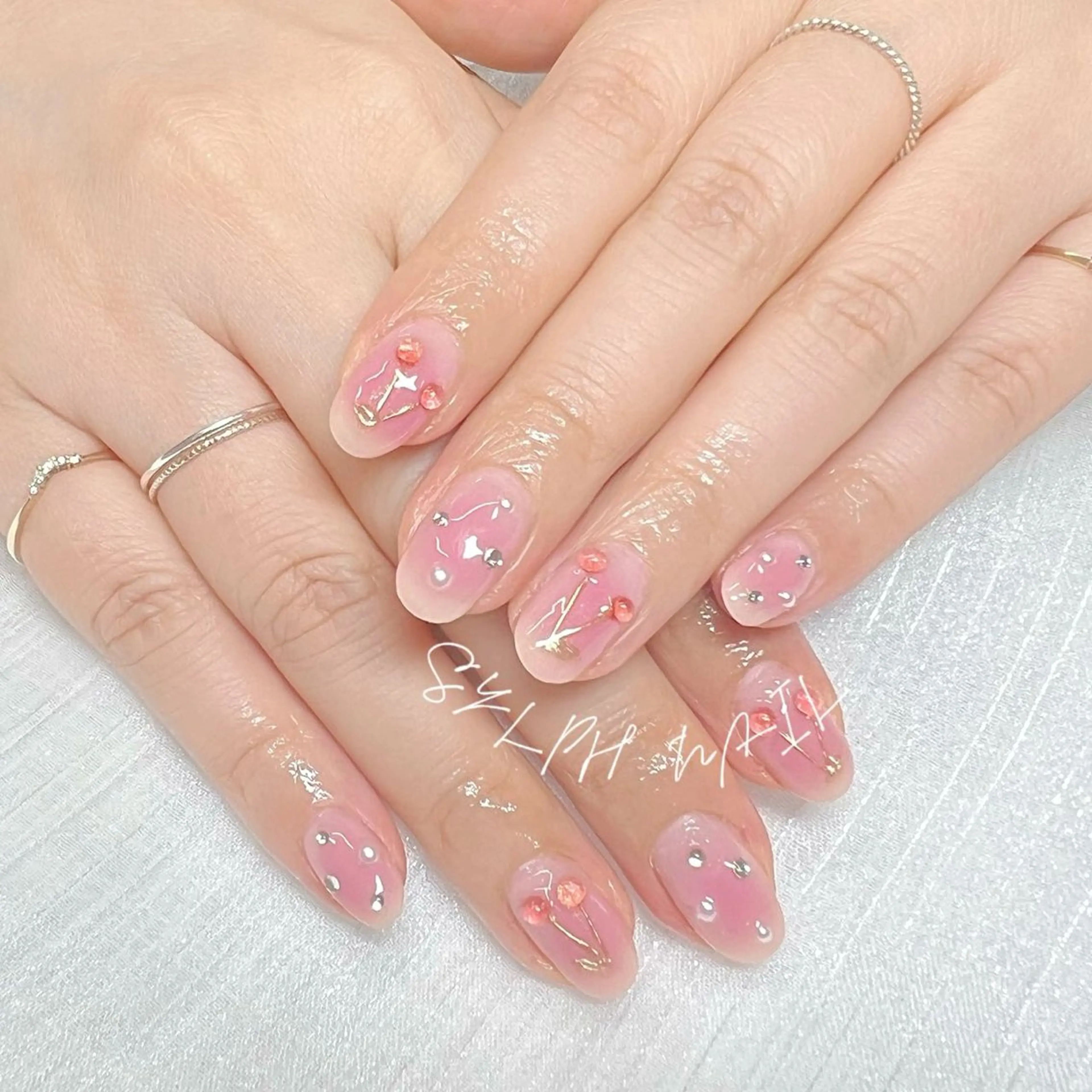 ネイル ハンドネイル ハンドケア Trend Nail シルフのネイルデザイン