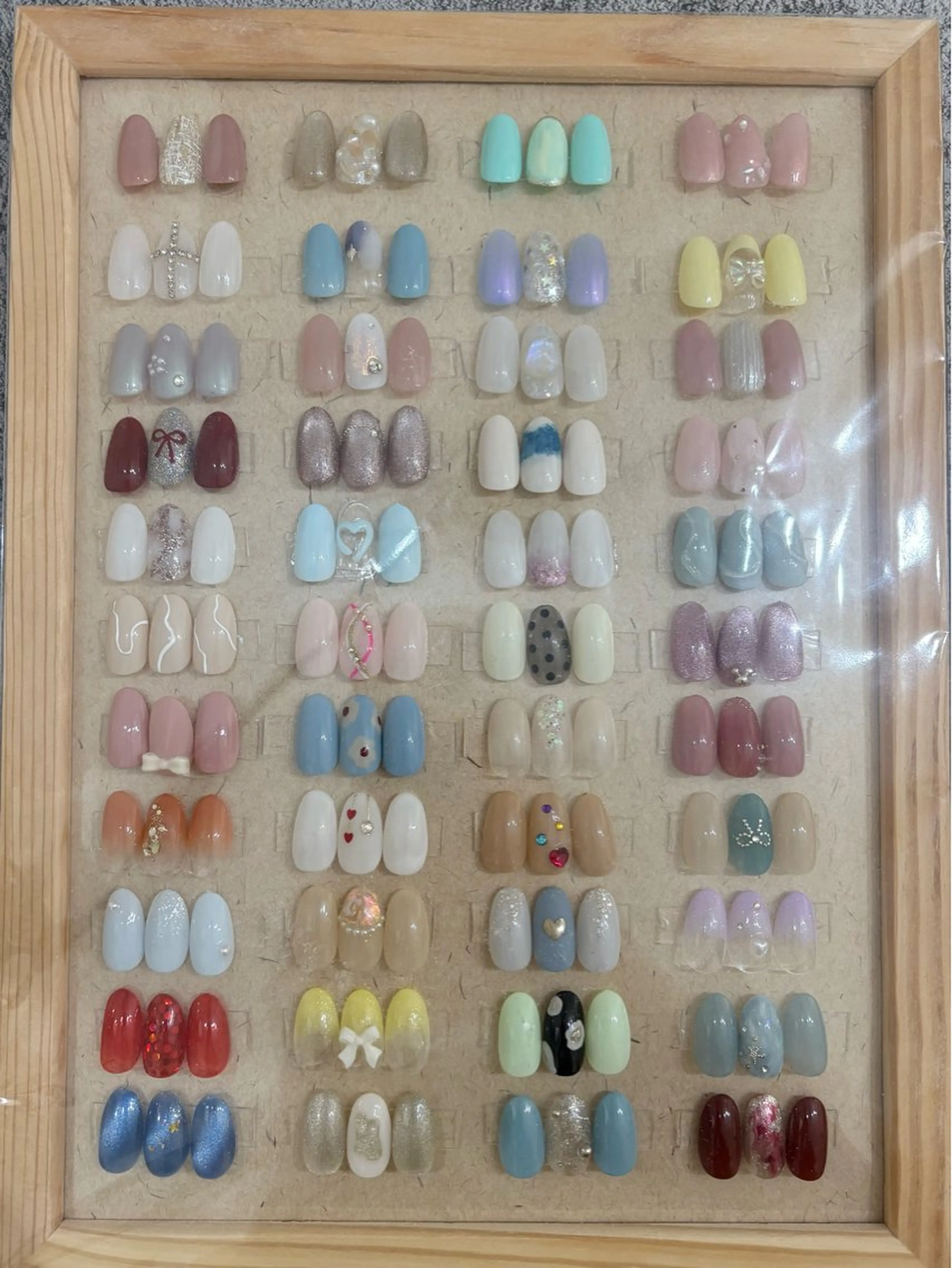 ネイル ソルネイルアンドアイラッシュ所属・山田 茉世のネイルデザイン