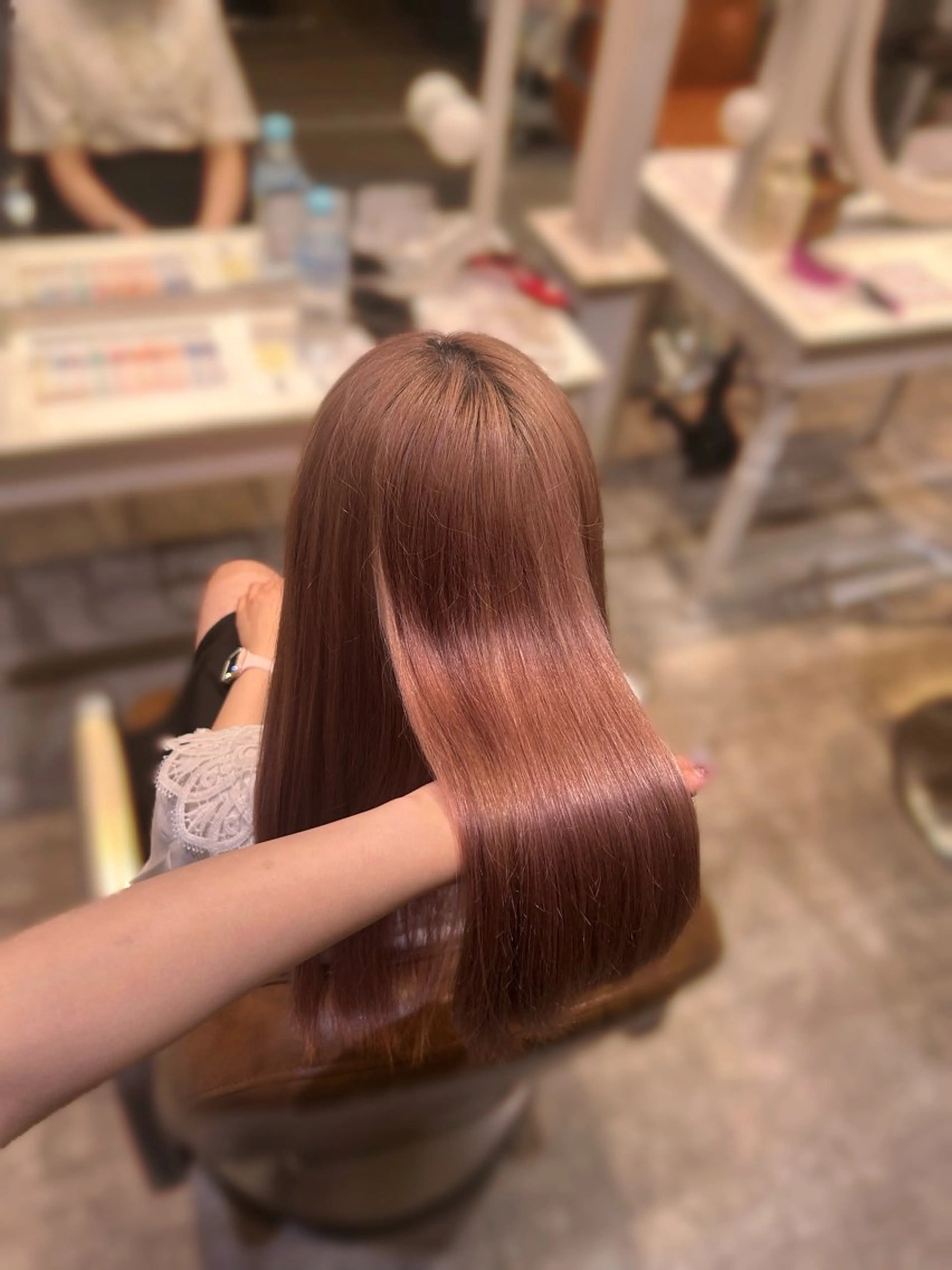 セミロング 縮毛矯正 🎀透明感カラー🎀 ヘアメ／mikotoのヘアスタイル