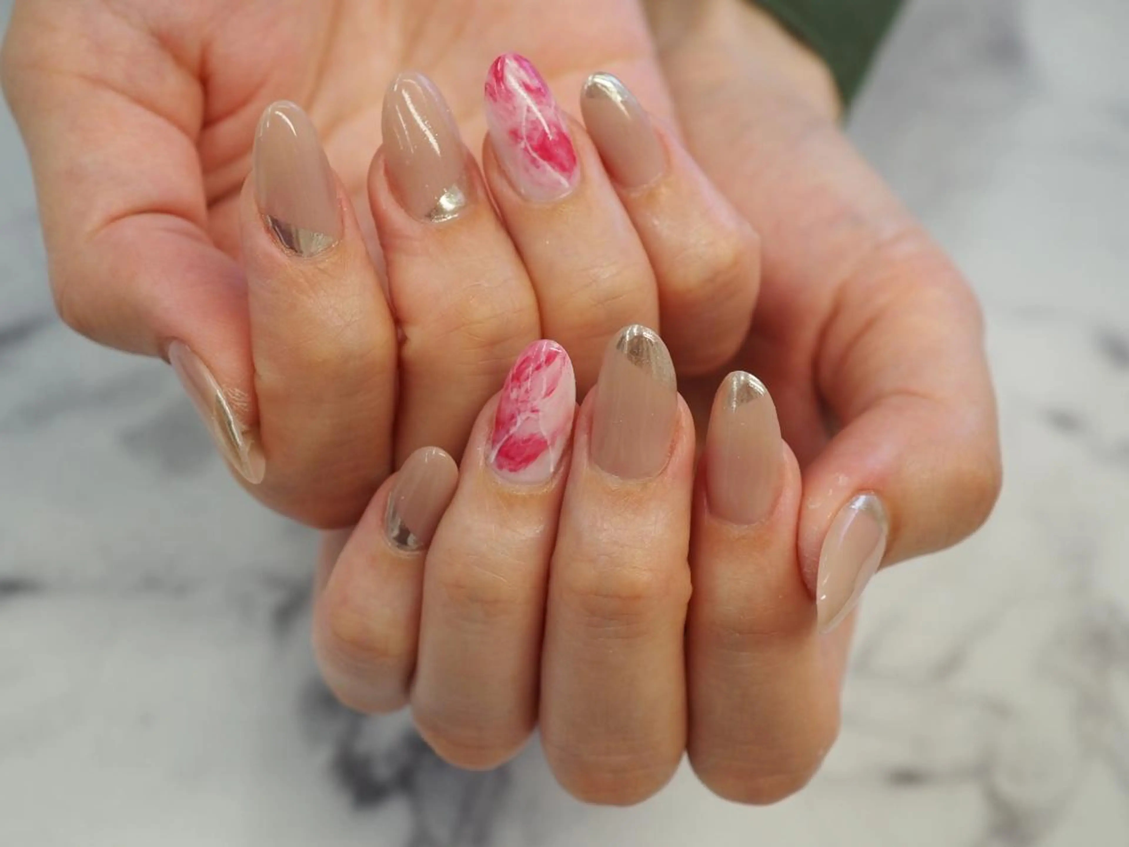 ネイル アートネイル 長さ出し Glück ...所属・Glück... chikakoのネイルデザイン