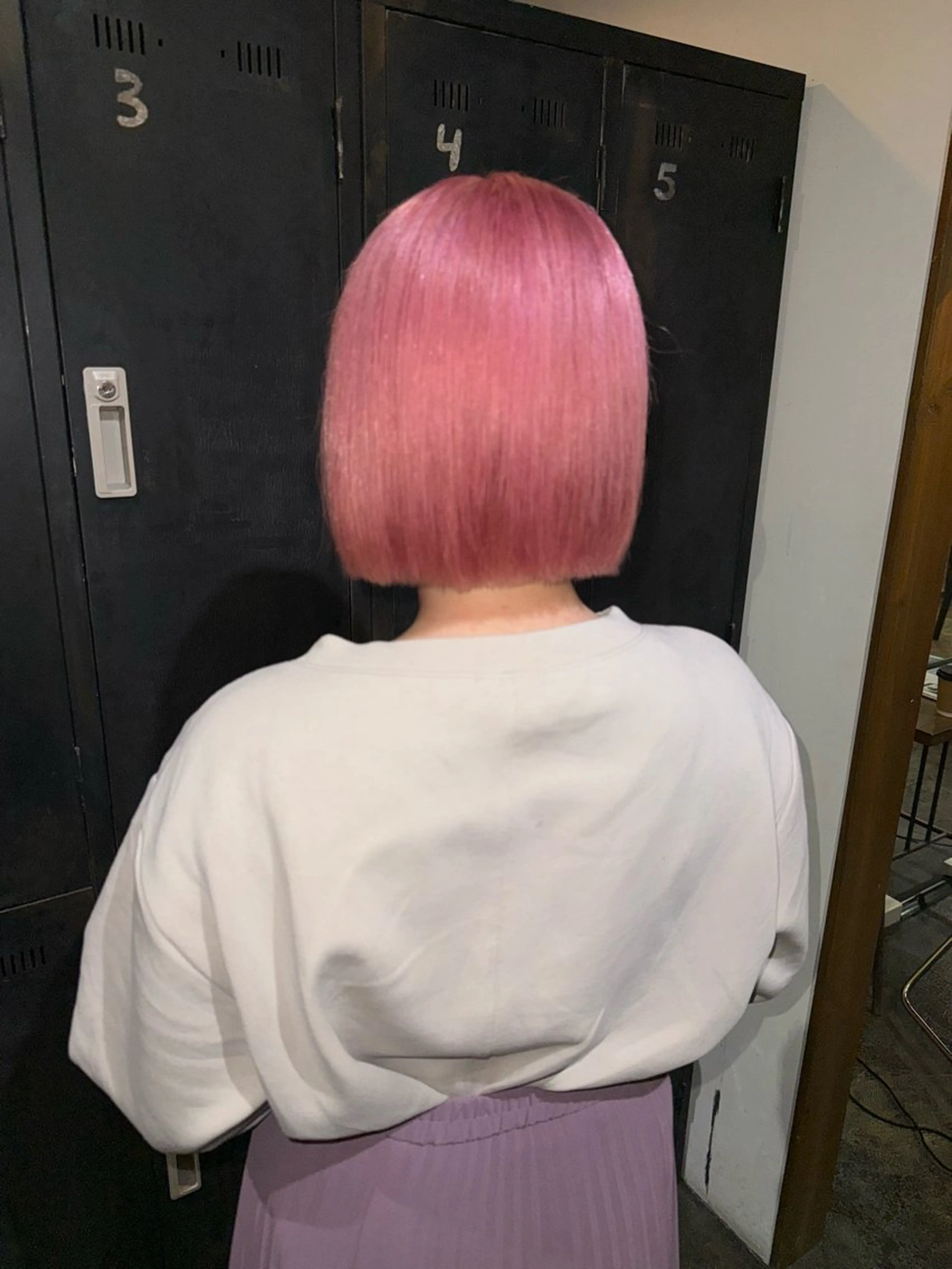 ショート ボブ カット ヘアカラー ハイトーン/デザイン honokaのヘアスタイル