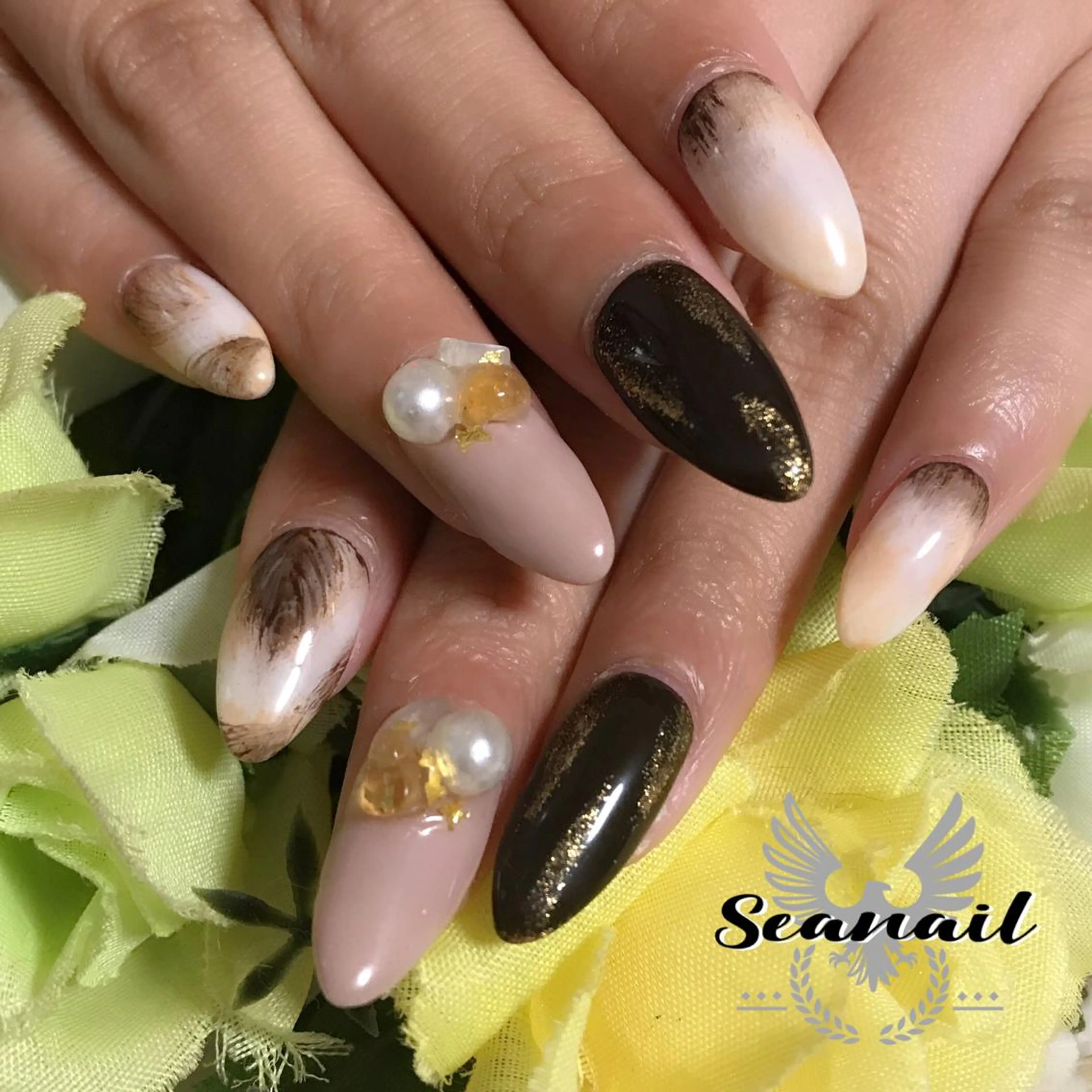 ネイル 小尾 栞のネイルデザイン