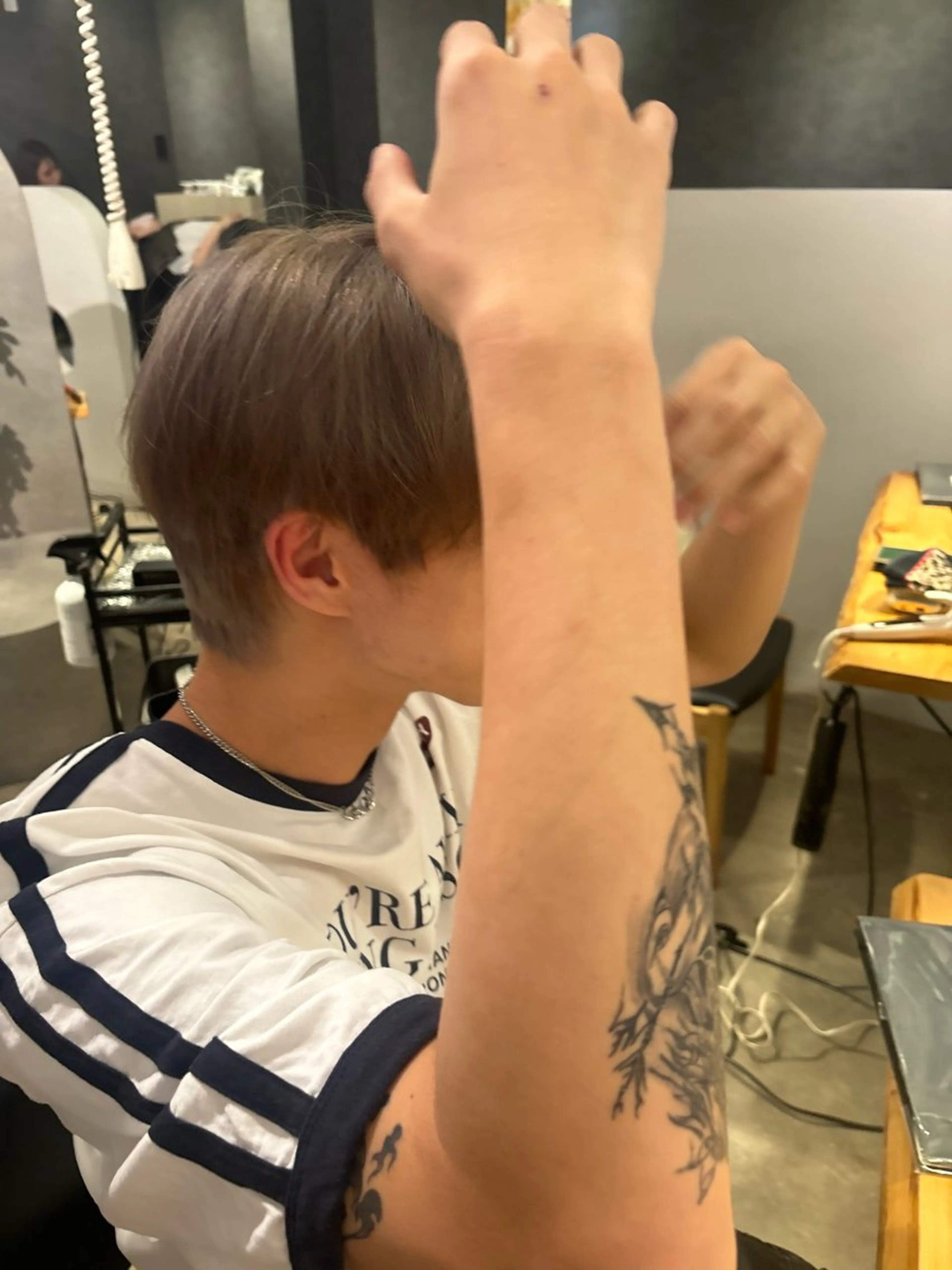 カラー メンズ メンズブリーチ メンズハイトーン ブリーチ ハイトーンカラー 🐼 こゆきのその他イメージ