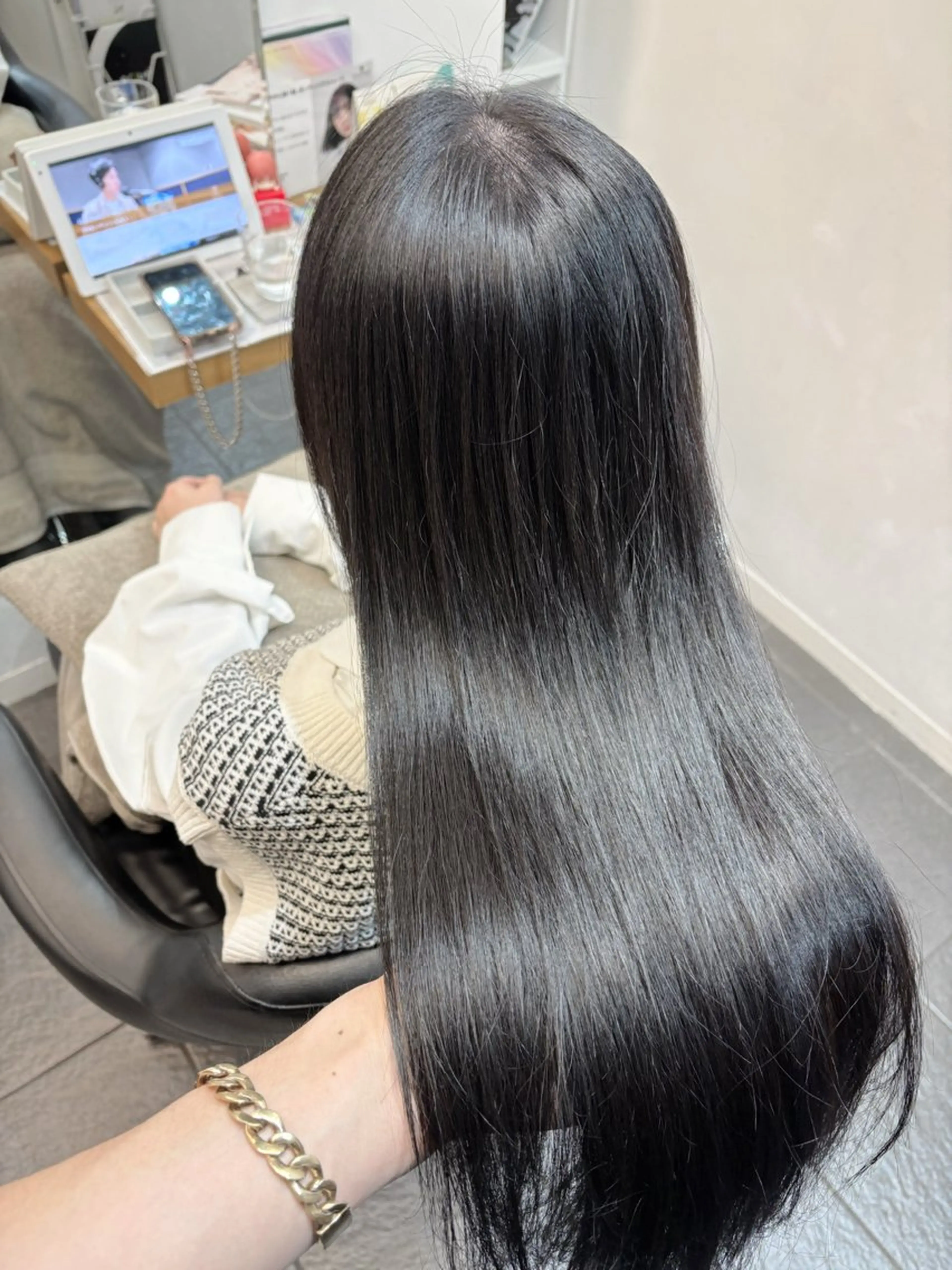 カラー ヘアカラー トリートメント ヘッドスパ グレージュ/髪質改善 Yamato.hのヘアスタイル