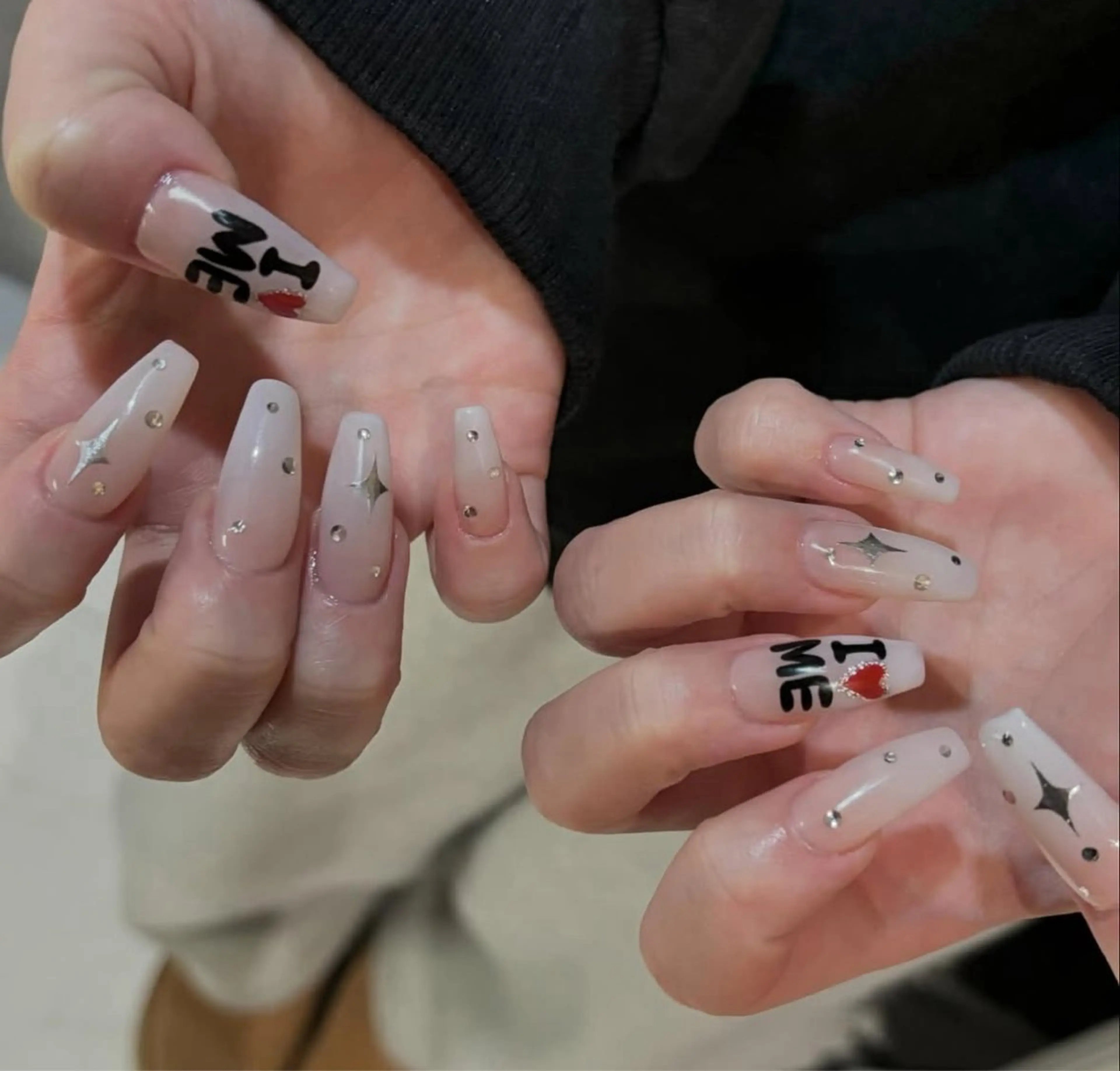 ネイル ハンドネイル フットネイル moca心斎橋所属・˚✧⁺⭐︎༚moca miyuu⁎⁺˳✧༚のネイルデザイン