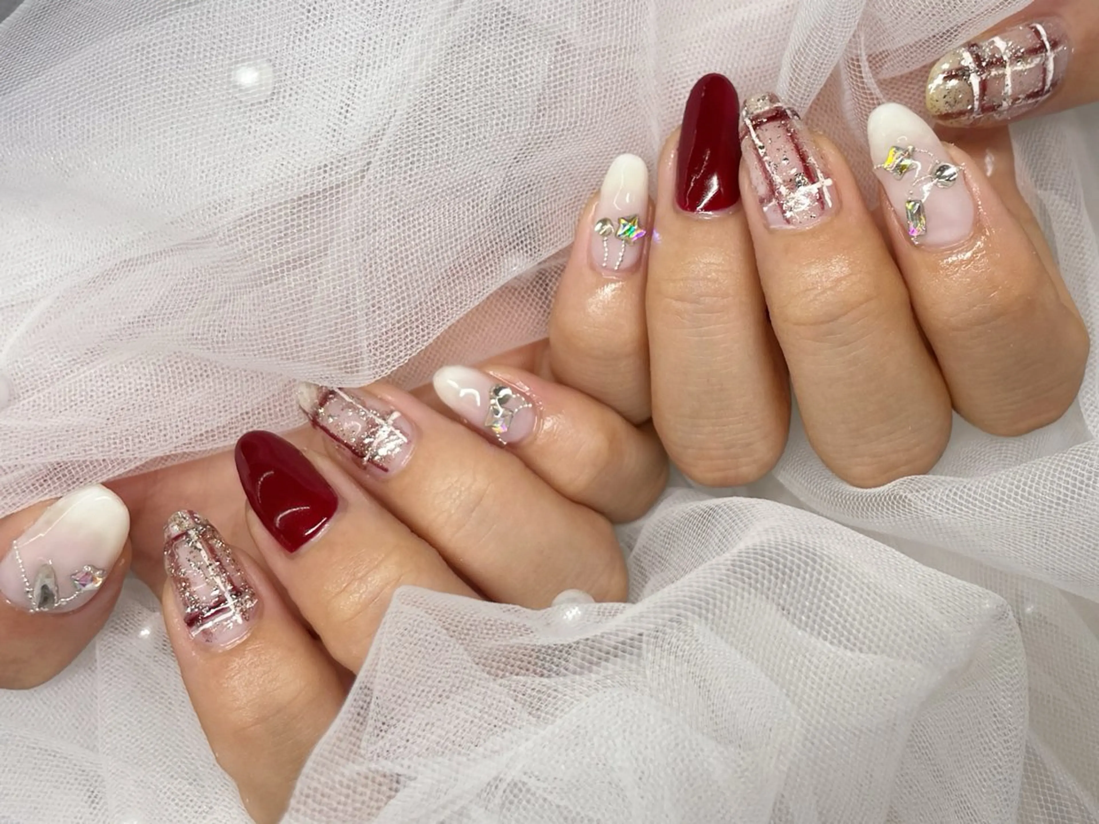 ネイル ハンドネイル AYA Reginaのネイルデザイン