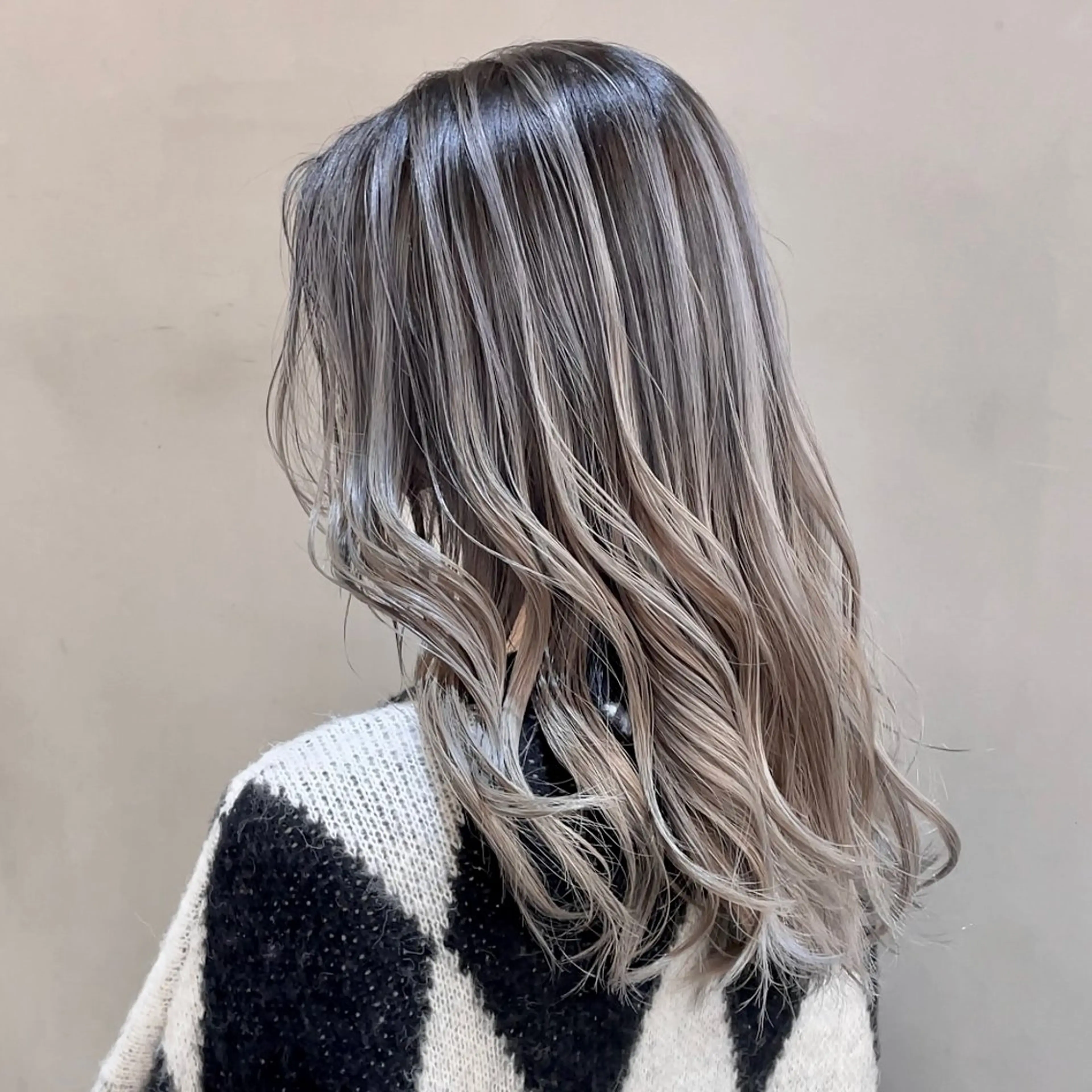 ショート カラー カット ヘアカラー トリートメント 縮毛/レイヤー 韓国/橋口のヘアスタイル