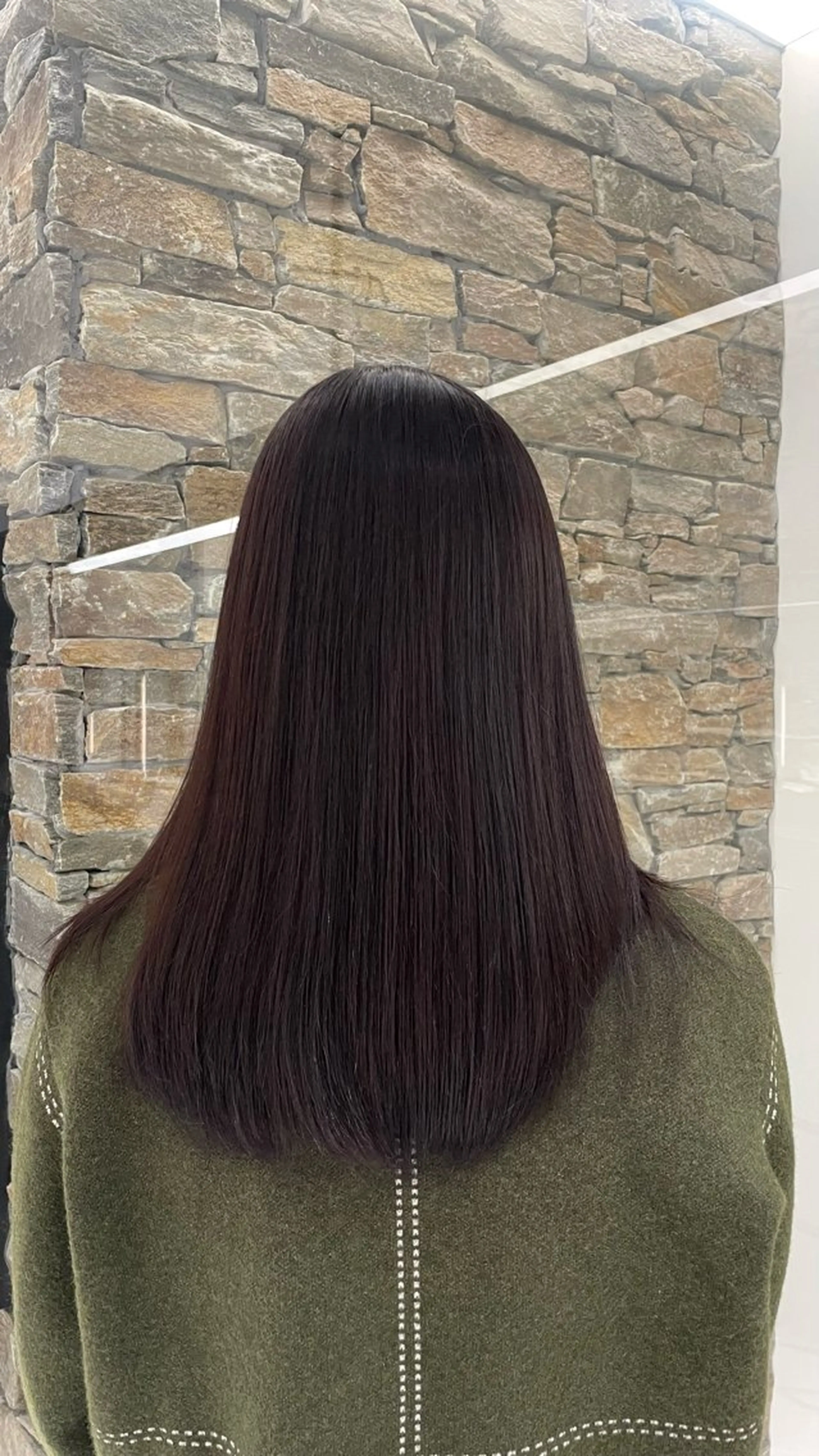 セミロング 大塚 彩未のヘアスタイル