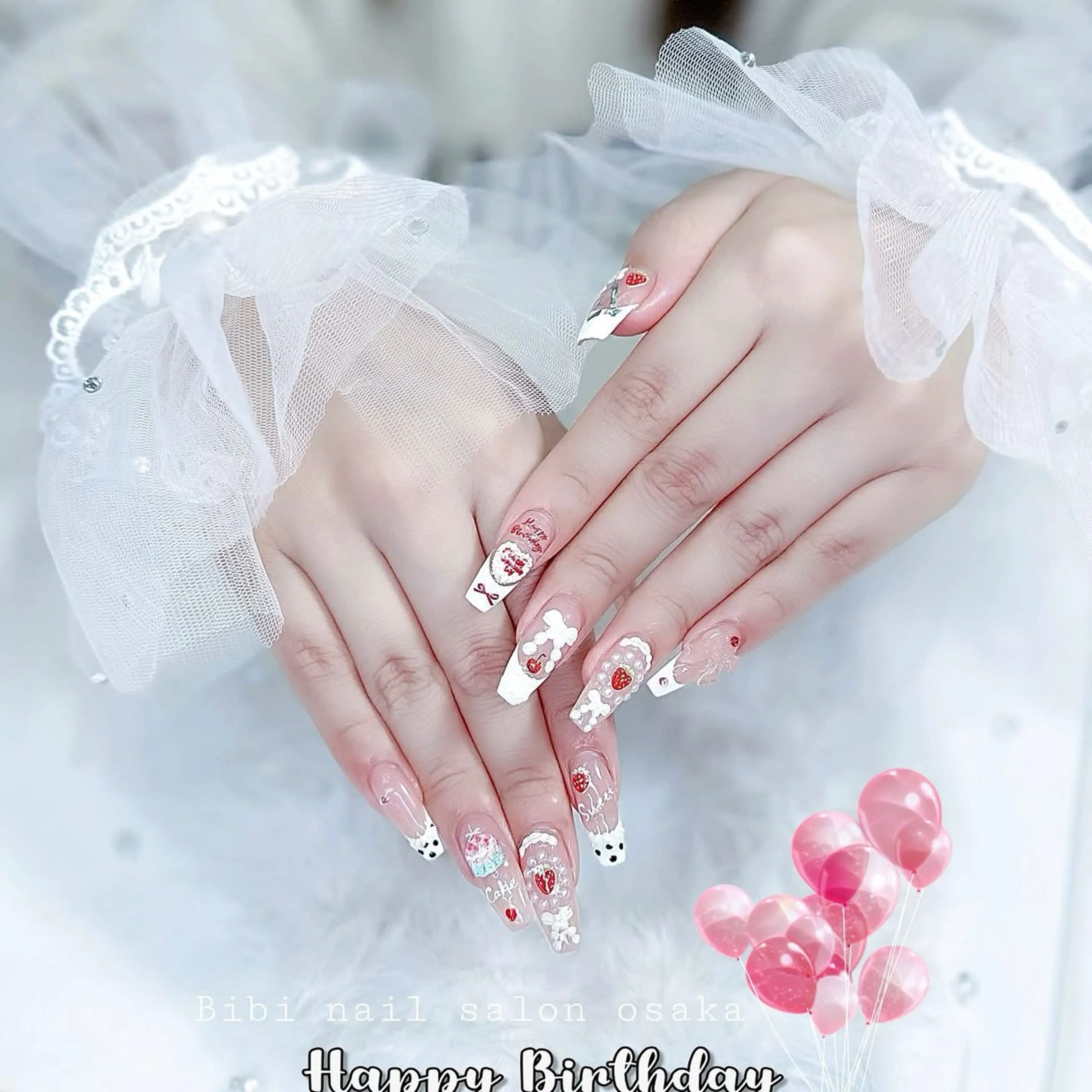 ミディアム ハンドネイル Bibi beauty spa Osaka所属・Chann Channのネイルデザイン