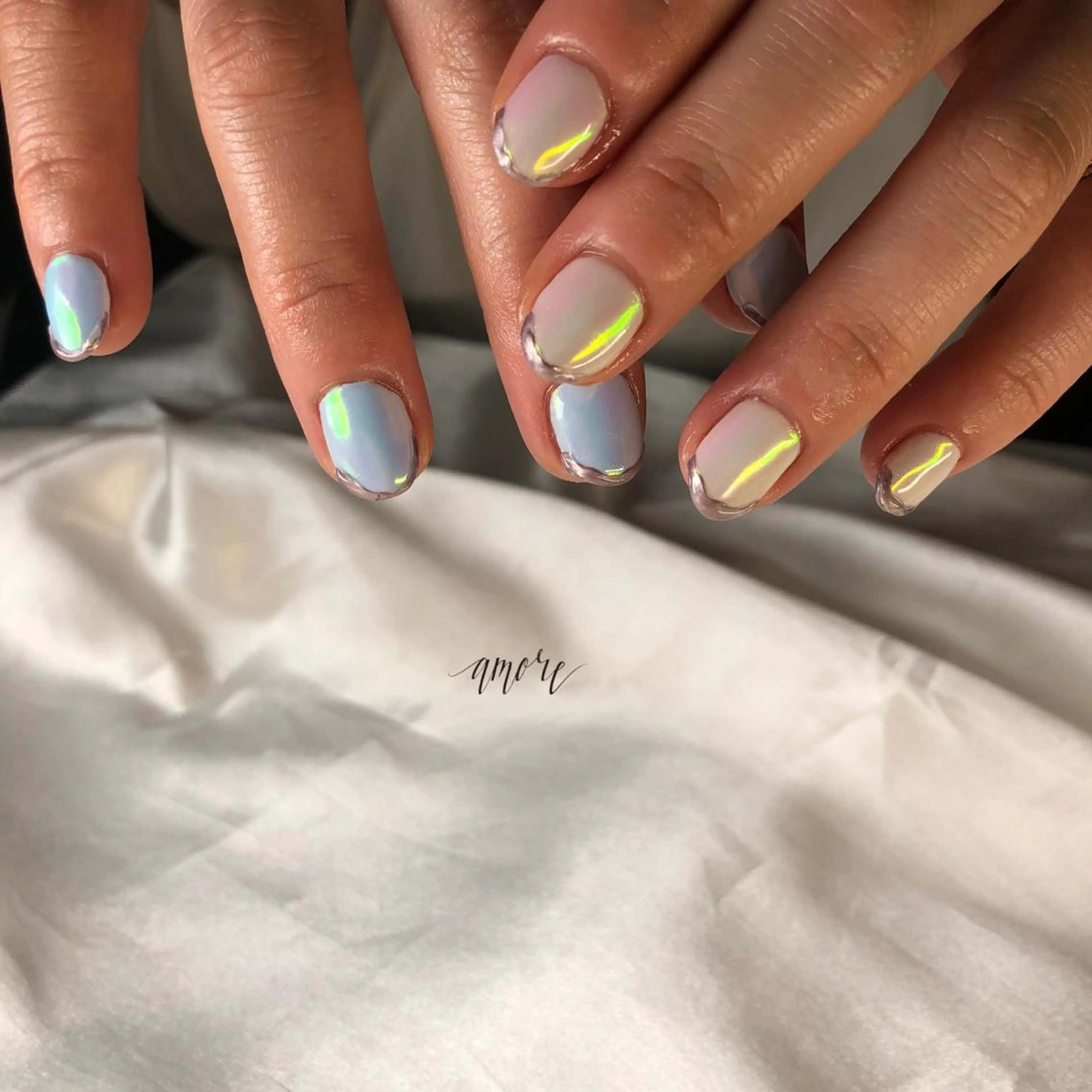 ネイル ジェルネイル 氷ネイル・うるうるネイル マグネットネイル ミラーネイル ニュアンスネイル You kyehwaのネイルデザイン
