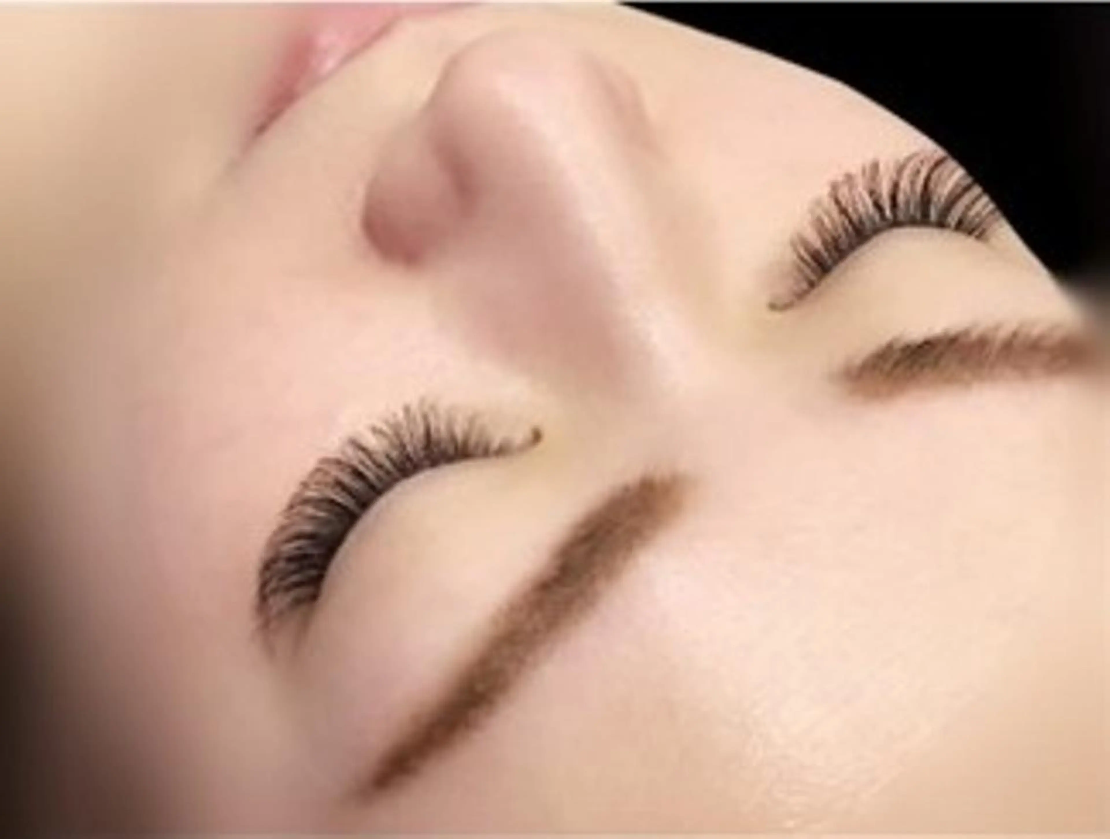 【マツエク】ボリュームラッシュ軽いのに濃い3Dエクステ60本→¥1900オフ¥0の写真