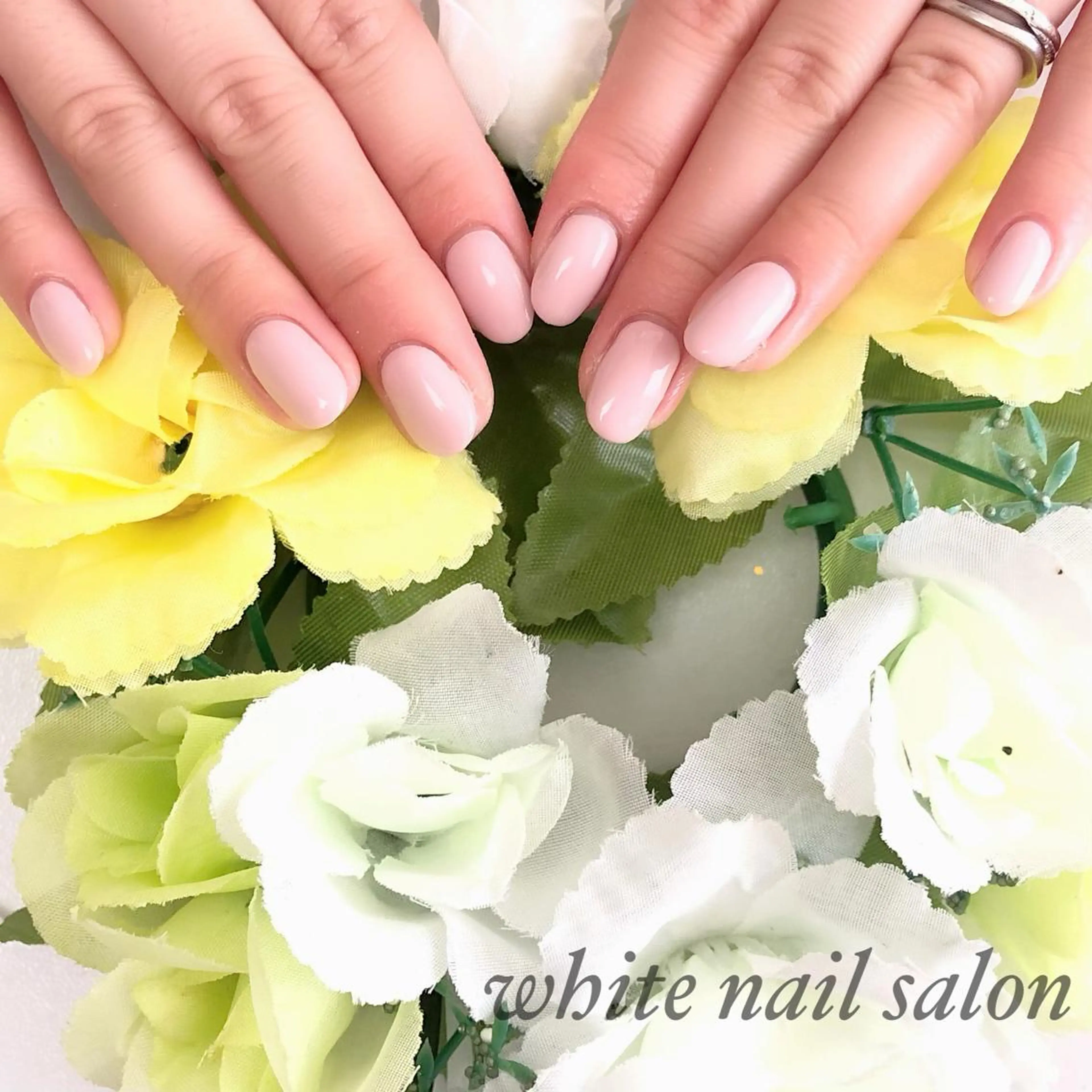 ネイル アートネイル フレンチネイル ジェルネイル ハードジェル 持ち込み ハンドネイル white nail salonのネイルデザイン