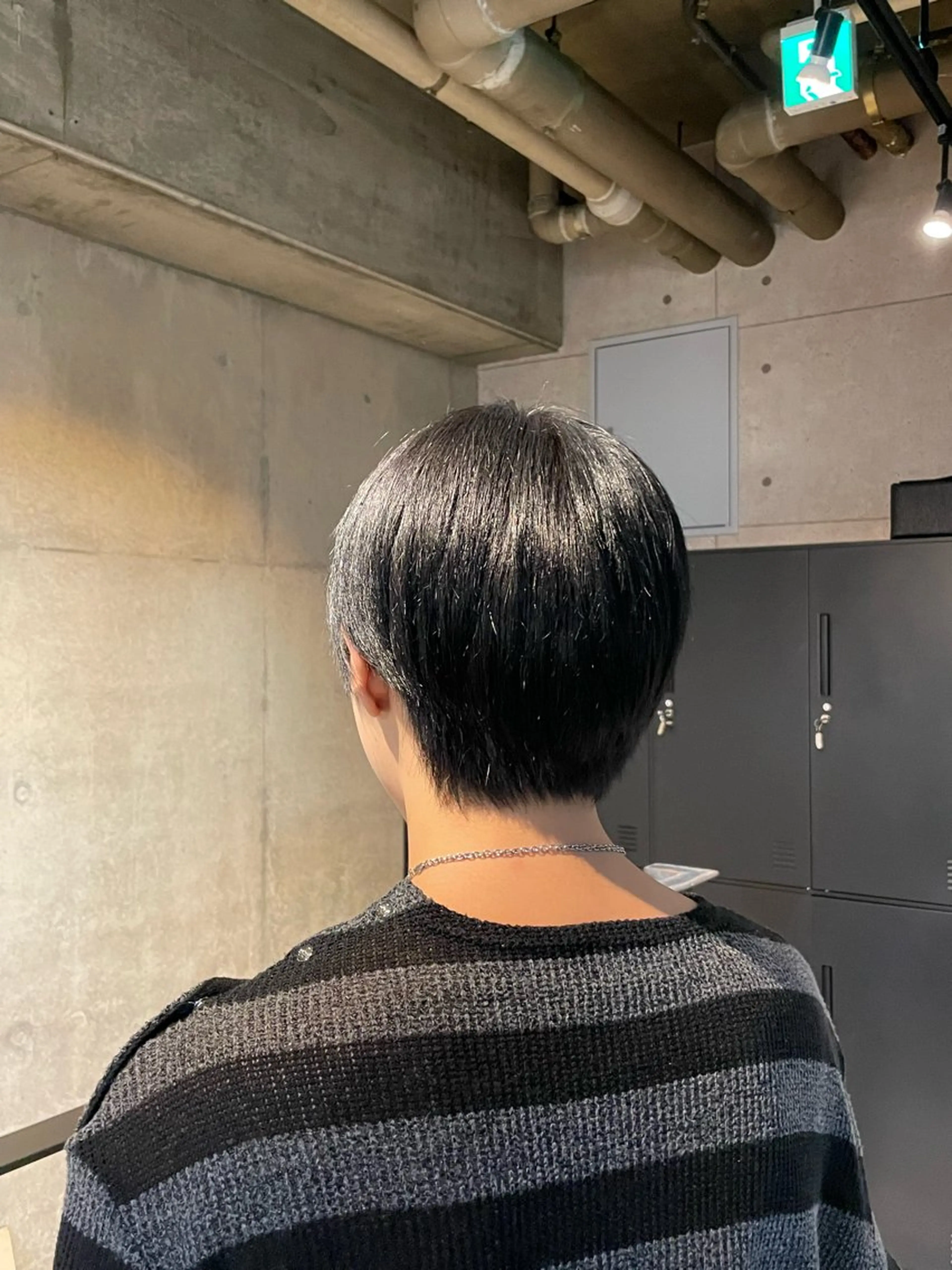 カラー メンズ 黒髪 AmiLi Azusaのヘアスタイル