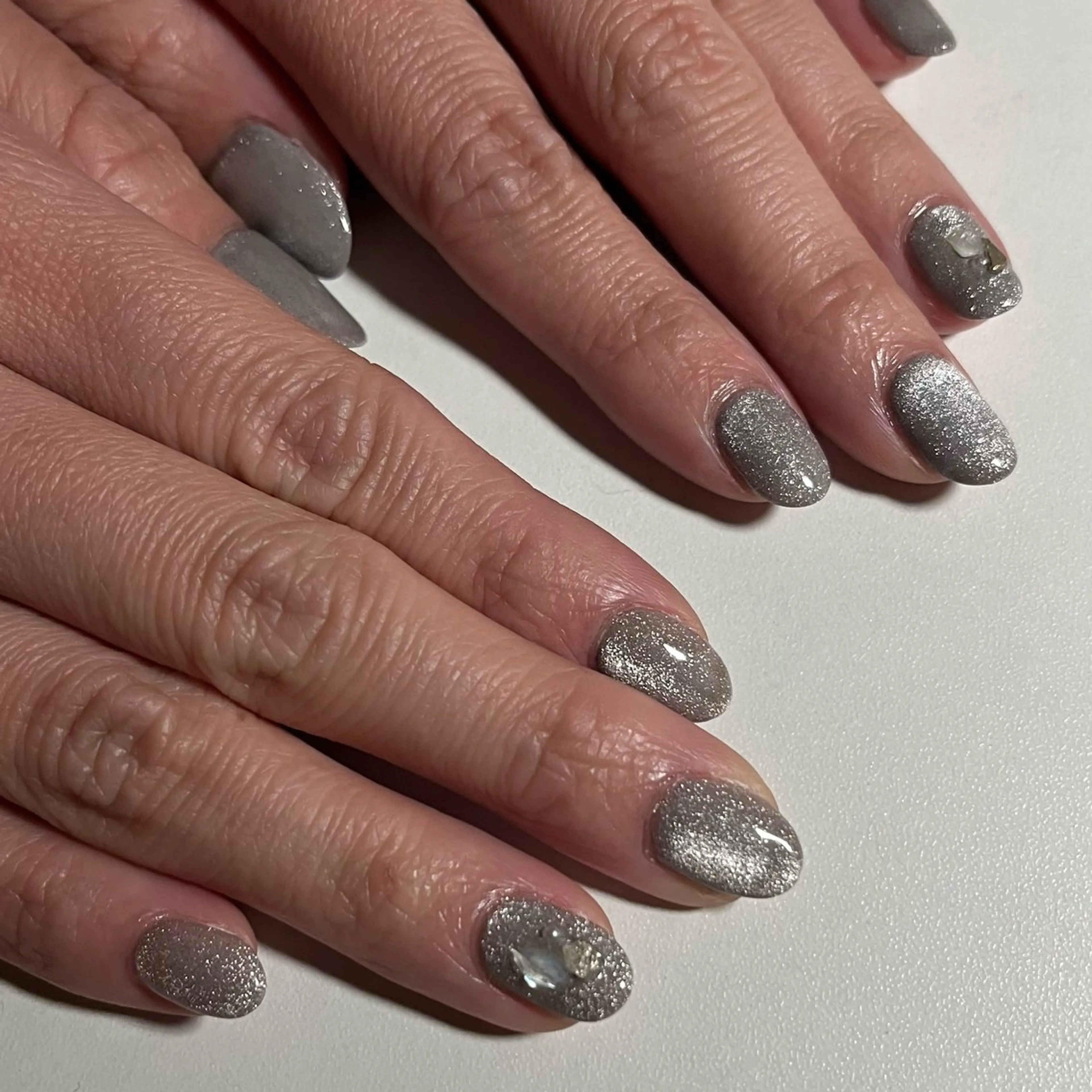 ミディアム erinca nail所属・村上 由衣のネイルデザイン