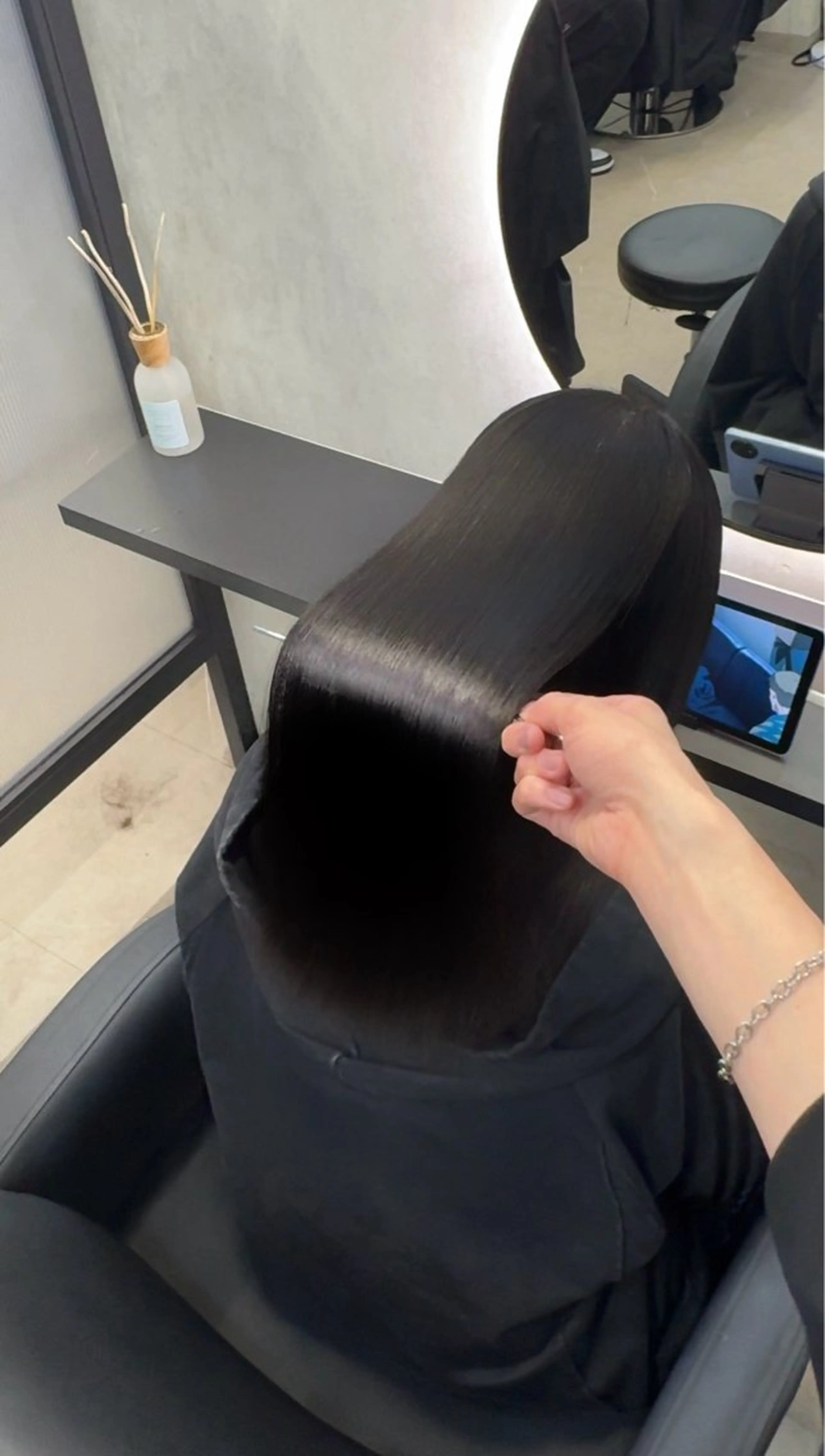 ロング ヘアアレンジ カット 縮毛矯正 トリートメント 新宿 /髪質改善/ 縮毛矯正/ヒュウガのヘアスタイル