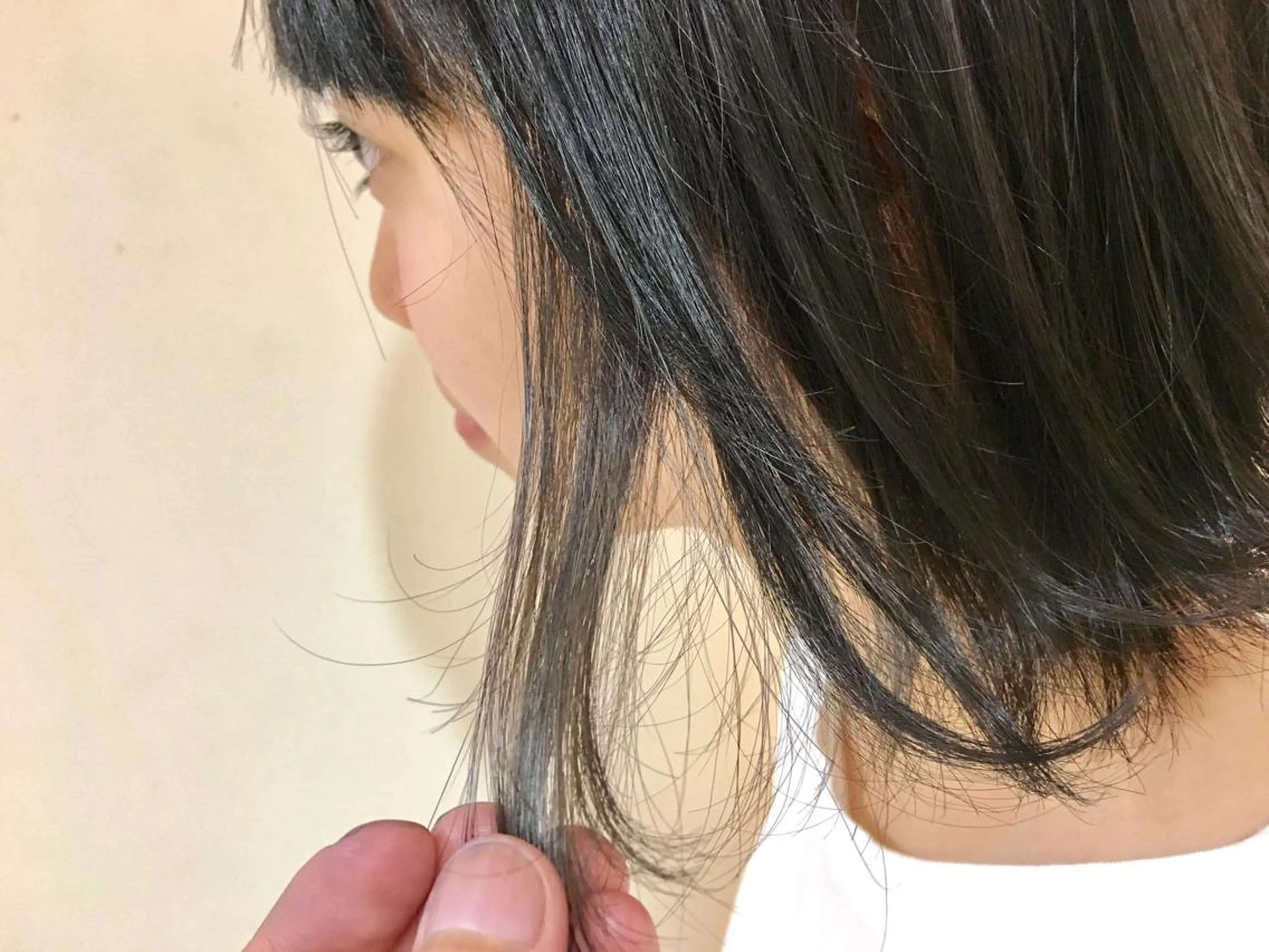 カラー インナーカラー シルバー 永井 大希のヘアスタイル