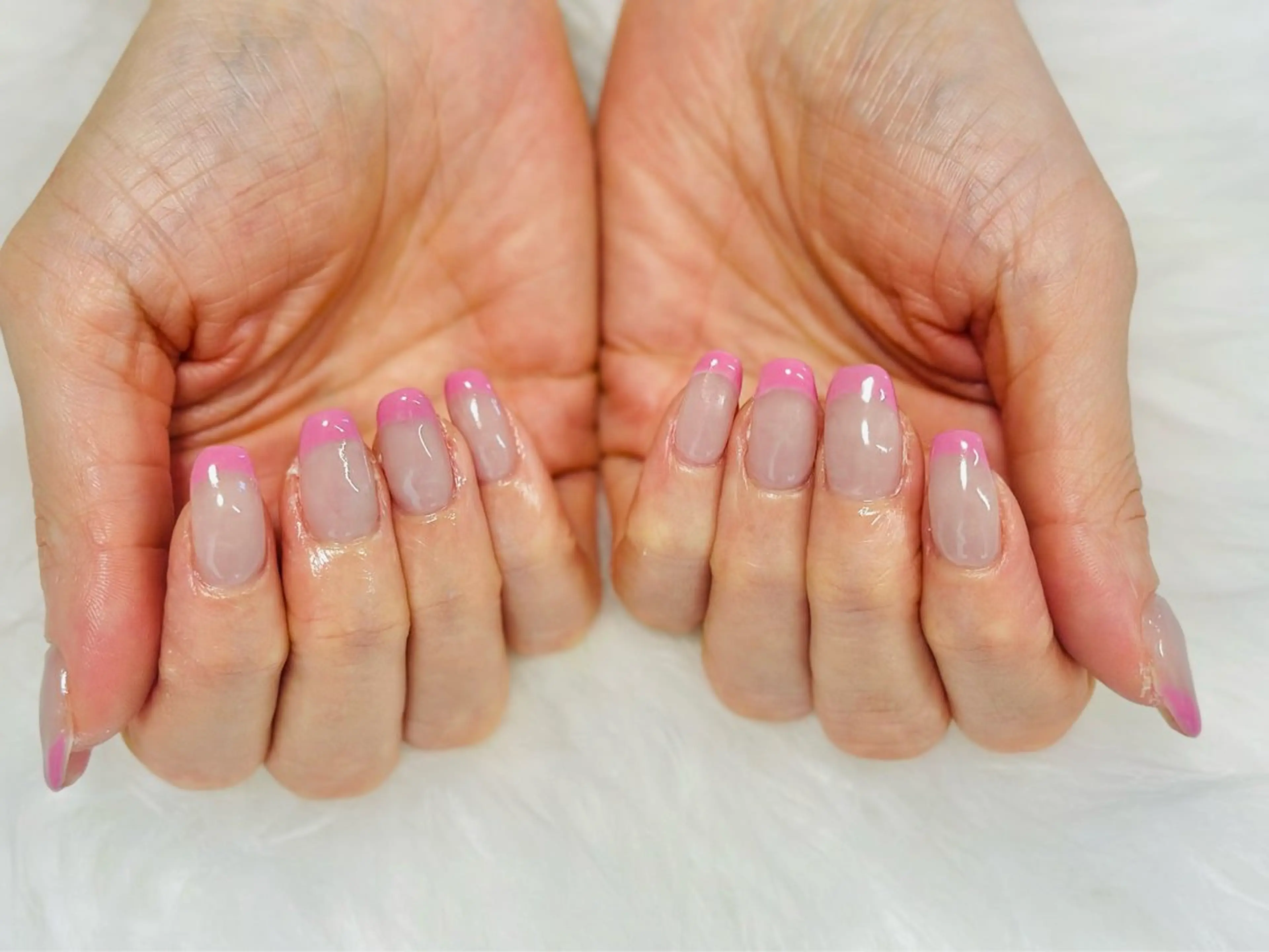 ネイル フレンチネイル ピンク nailsalon oluoluのネイルデザイン