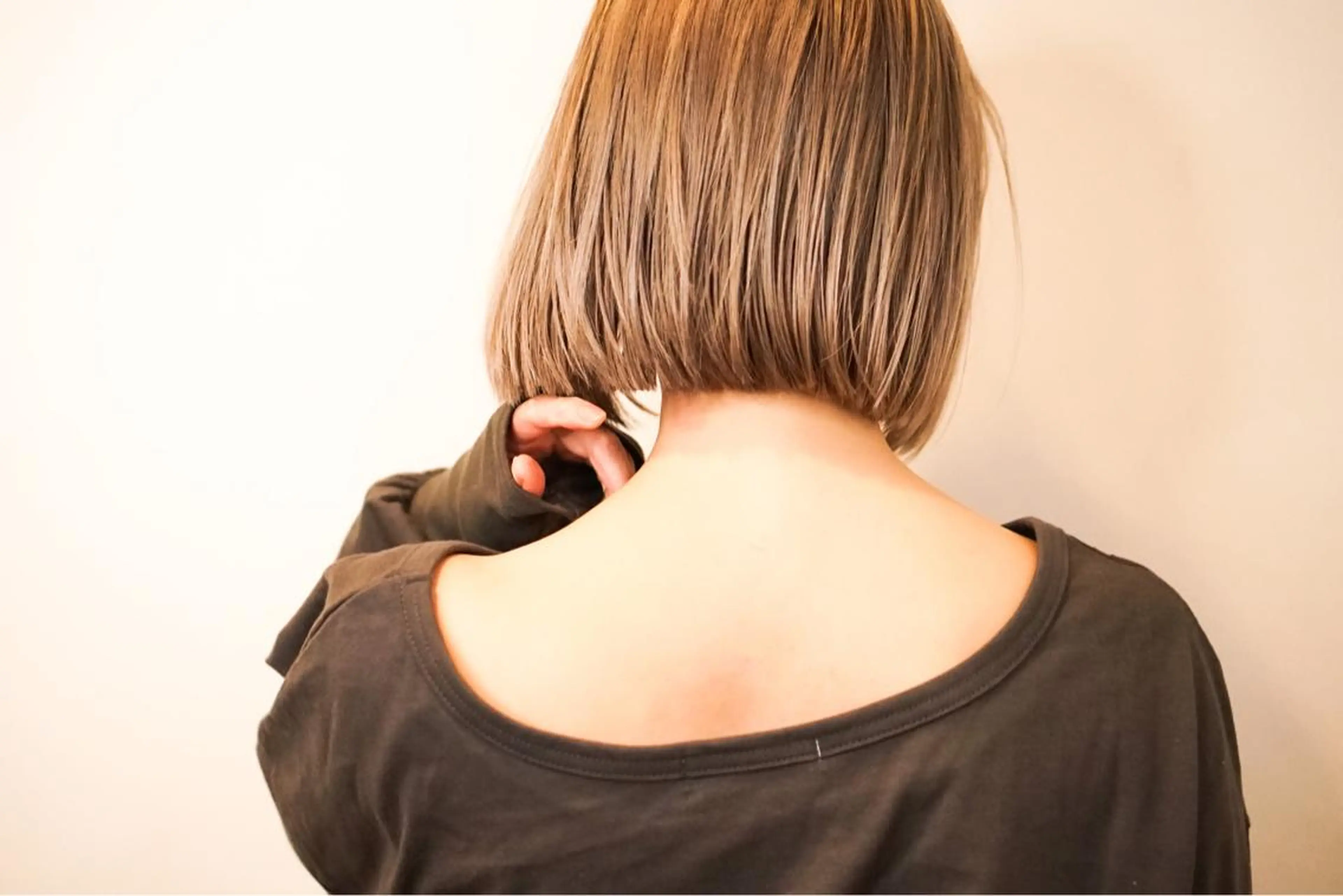 ショート カラー ハイトーンカラー ボブ PALAN所属・ボブ　ショート 特化 迫田紘史のヘアスタイル