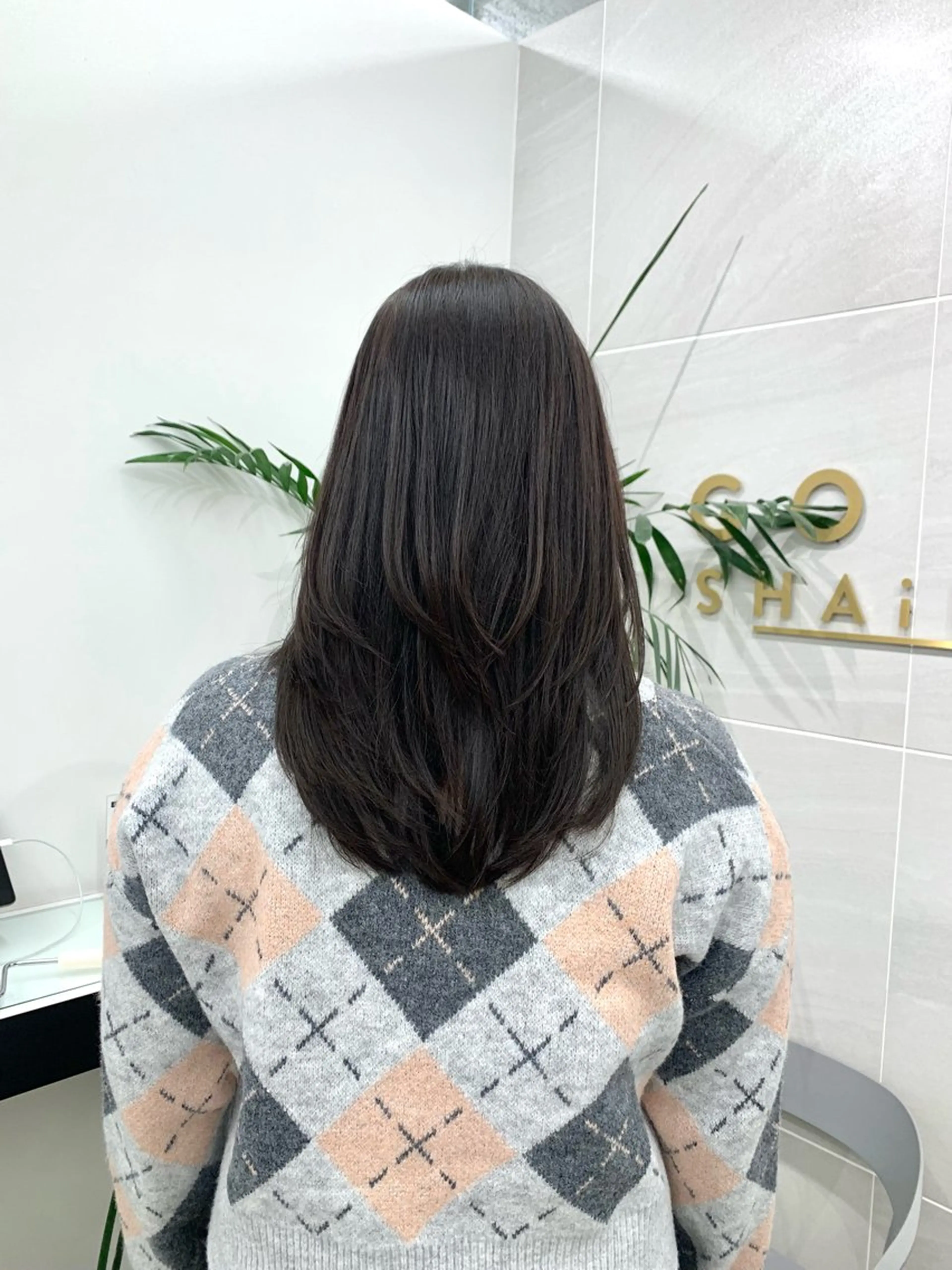 ミディアム カラー グレージュ レイヤーカット カット ヘアカラー ヘッドスパ 本格ヘッドスパ🌿 ×ヘア　佐藤のヘアスタイル