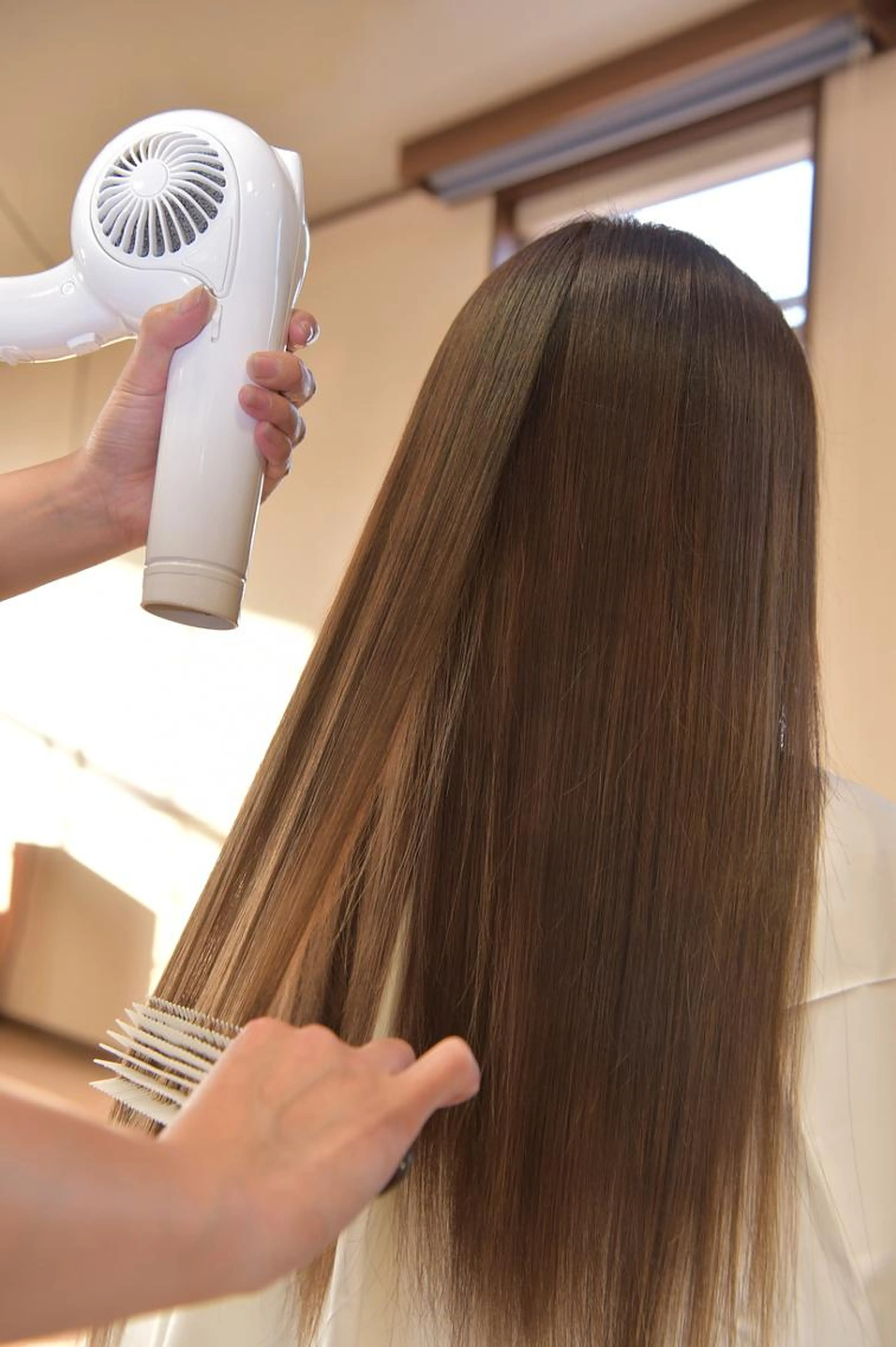 平日限定‼️🌿ファションカラー🌿¥3300〜プチトリートメント付きの写真