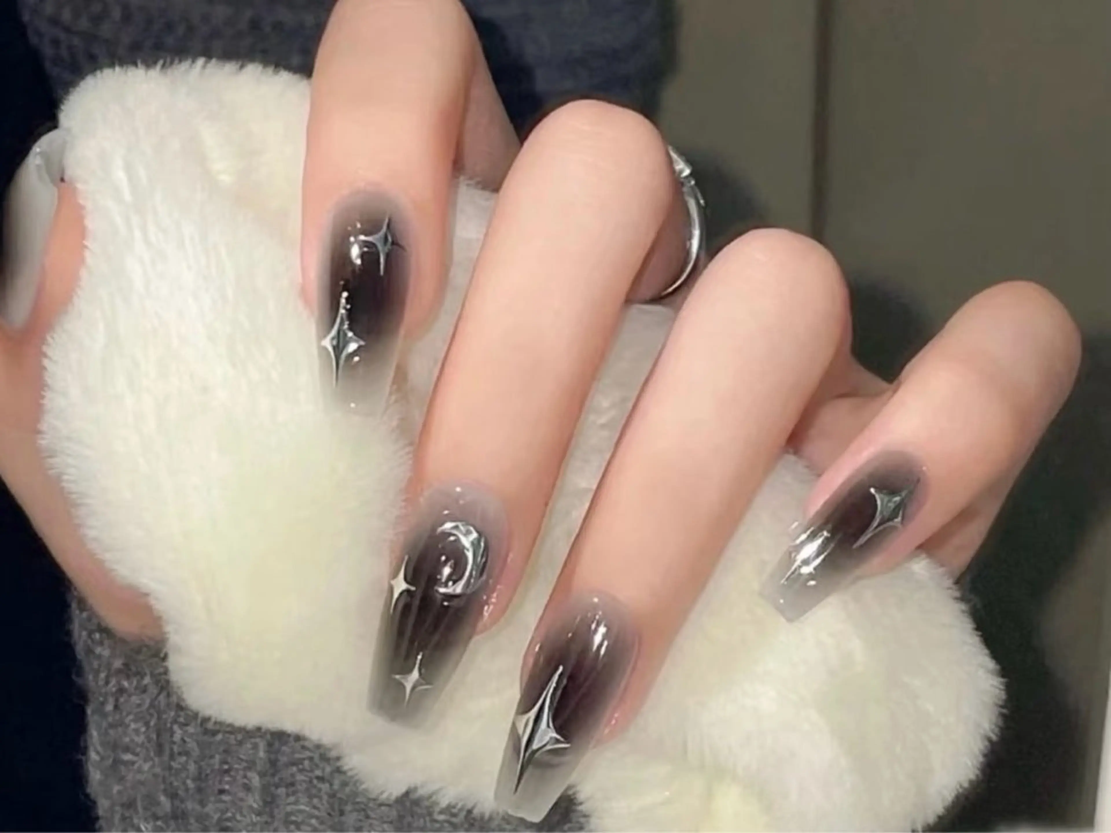 ネイル 長さ出し フットネイル フレンチネイル ジェルネイル ガーリー NYネイルサロン　千葉中央店所属・NYネイルサロン 千葉中央店のネイルデザイン