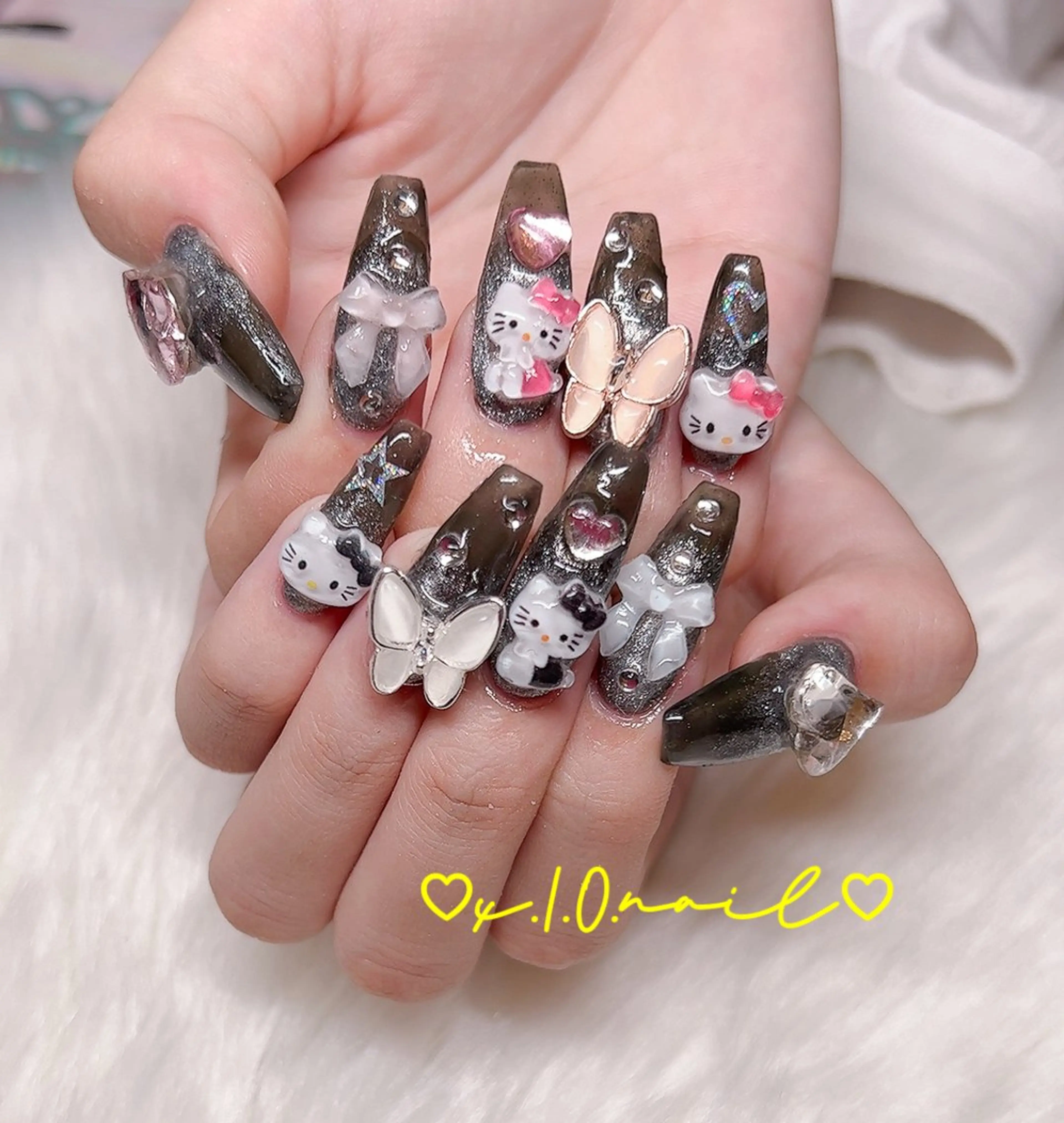 ネイル アニマル柄 アートネイル 持ち込み ニュアンスネイル ネイルチップ ハンドネイル x.1.0.nail ♡Cのネイルデザイン
