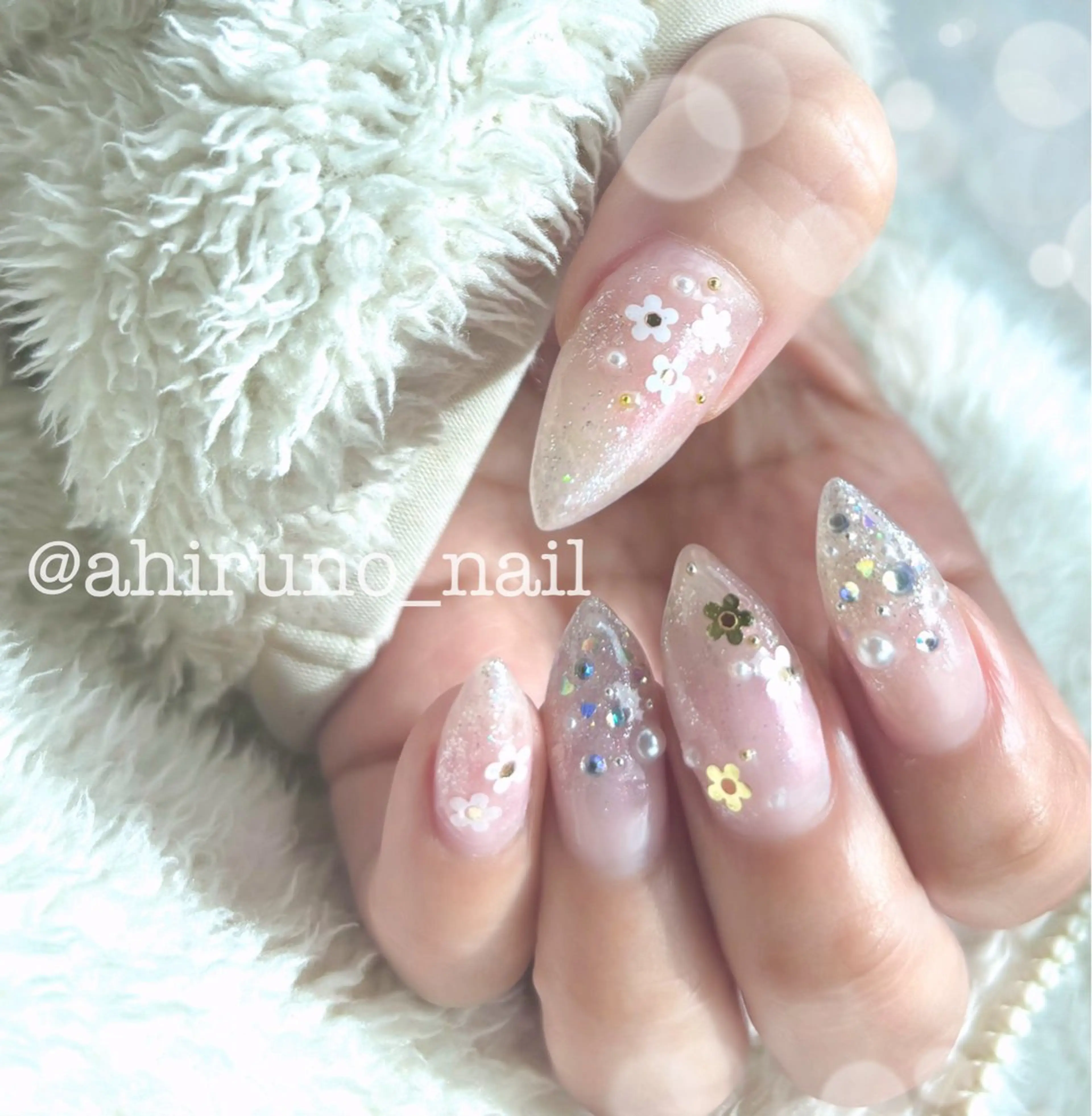 ネイル 入学式 卒業式 キラキラネイル ラメ(グリッター) ストーンネイル 東京あきる野市ネイル ✿ ｙｕiのネイルデザイン